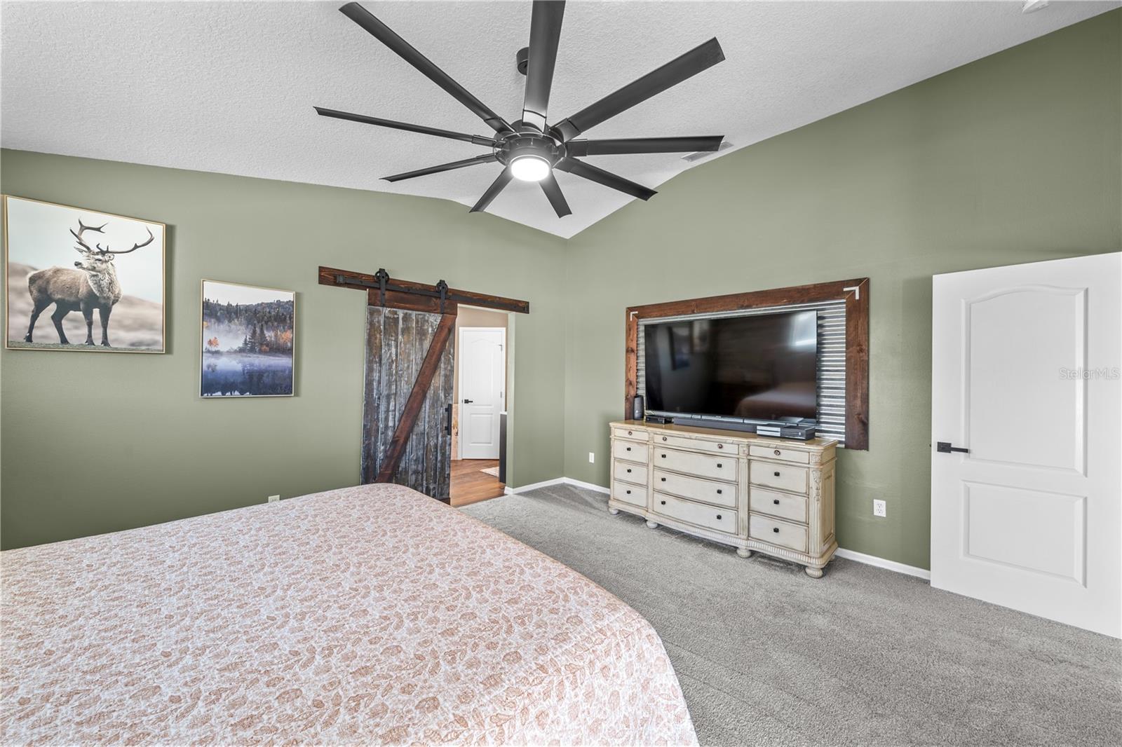 141 LONG PINE DR, DELTONA, FL, 32725