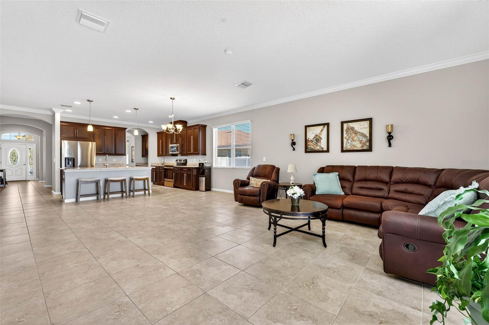 8238 WILLOW BEACH DR, RIVERVIEW, FL, 33578