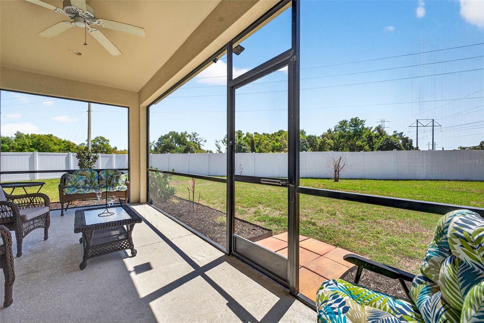 8238 WILLOW BEACH DR, RIVERVIEW, FL, 33578
