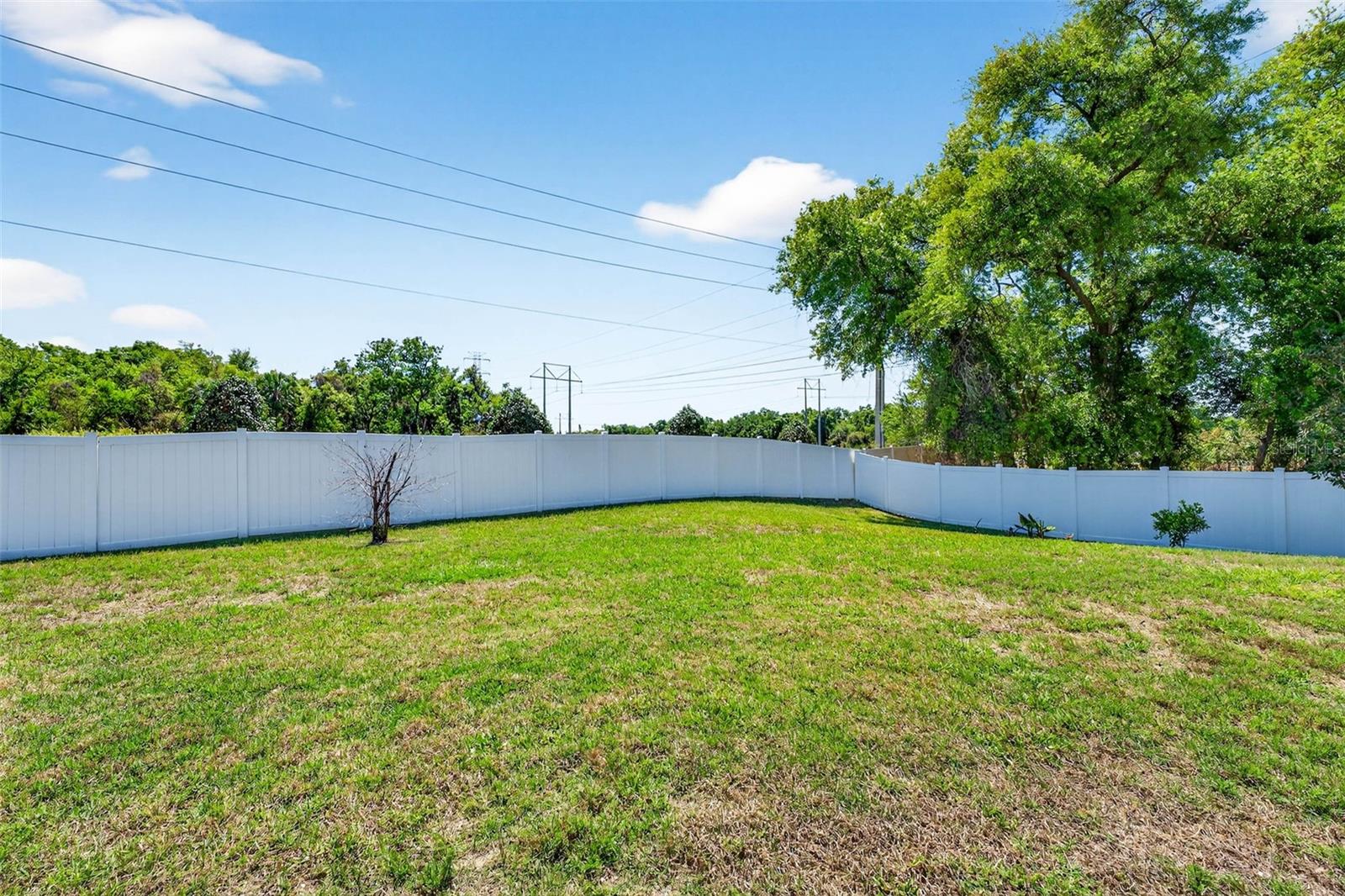 8238 WILLOW BEACH DR, RIVERVIEW, FL, 33578