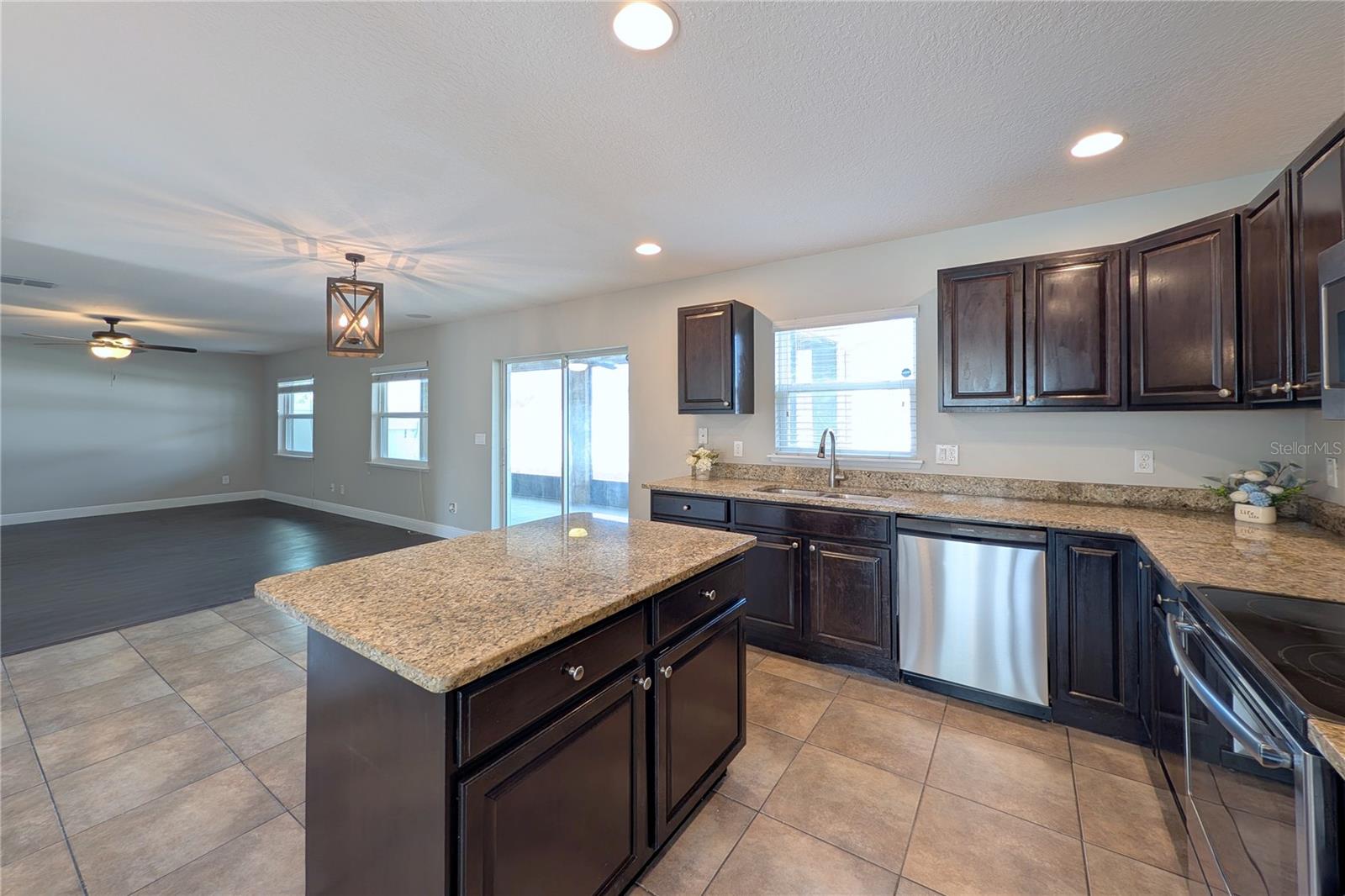153 CABRILLO DR, GROVELAND, FL, 34736