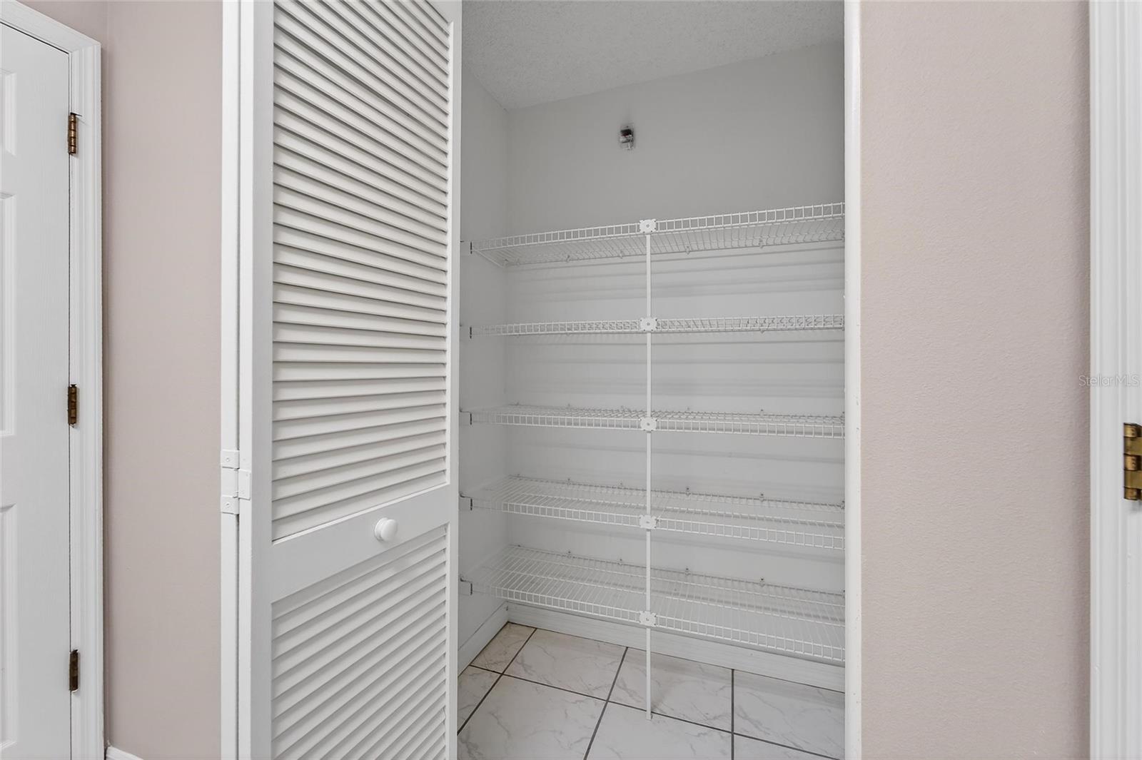 5644 29TH STREET CIR E, BRADENTON, FL, 34203