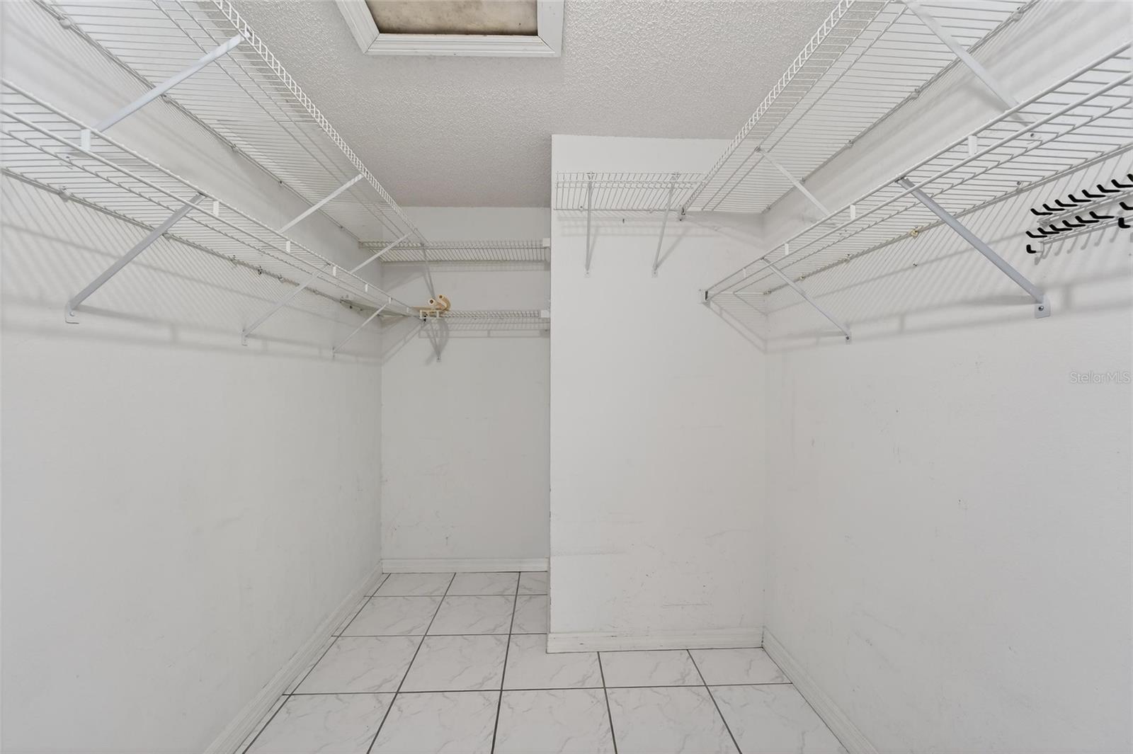 5644 29TH STREET CIR E, BRADENTON, FL, 34203