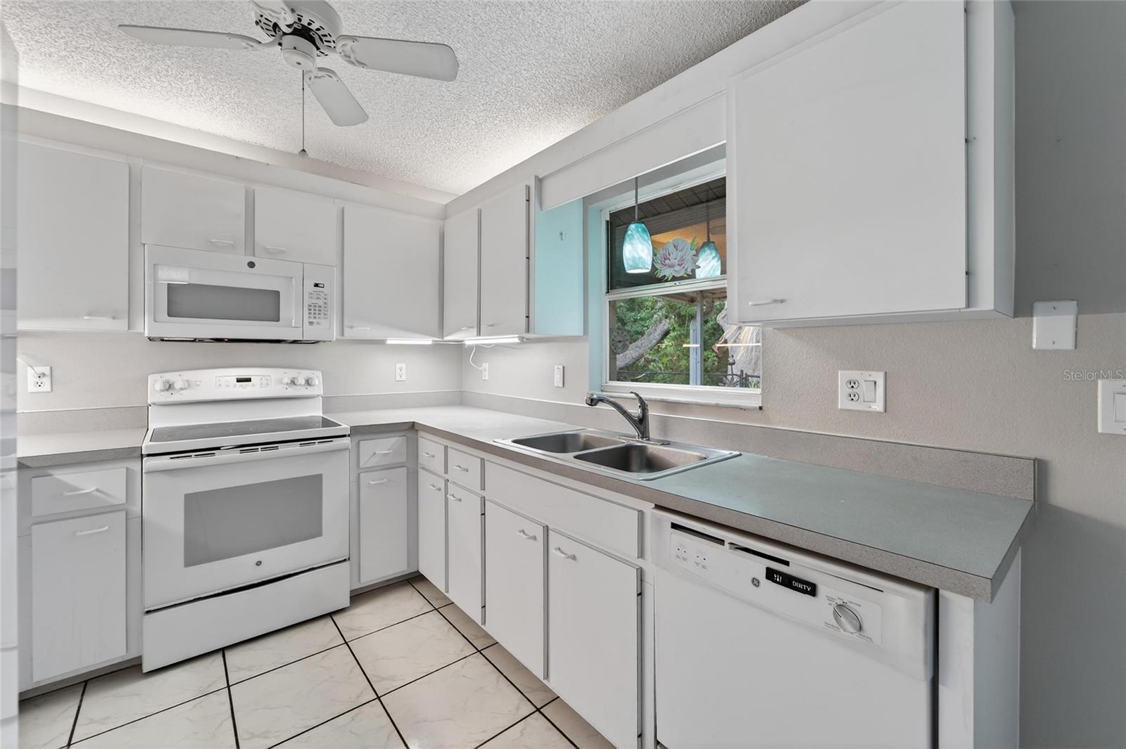 5644 29TH STREET CIR E, BRADENTON, FL, 34203