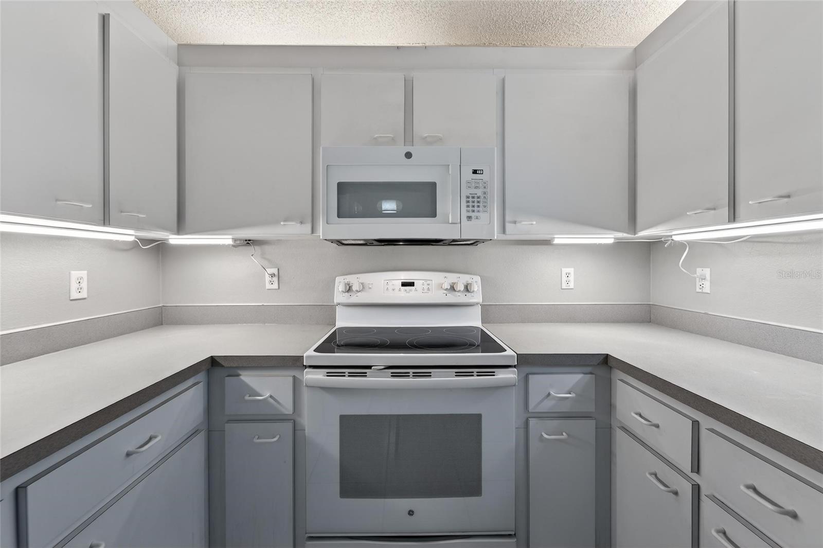 5644 29TH STREET CIR E, BRADENTON, FL, 34203
