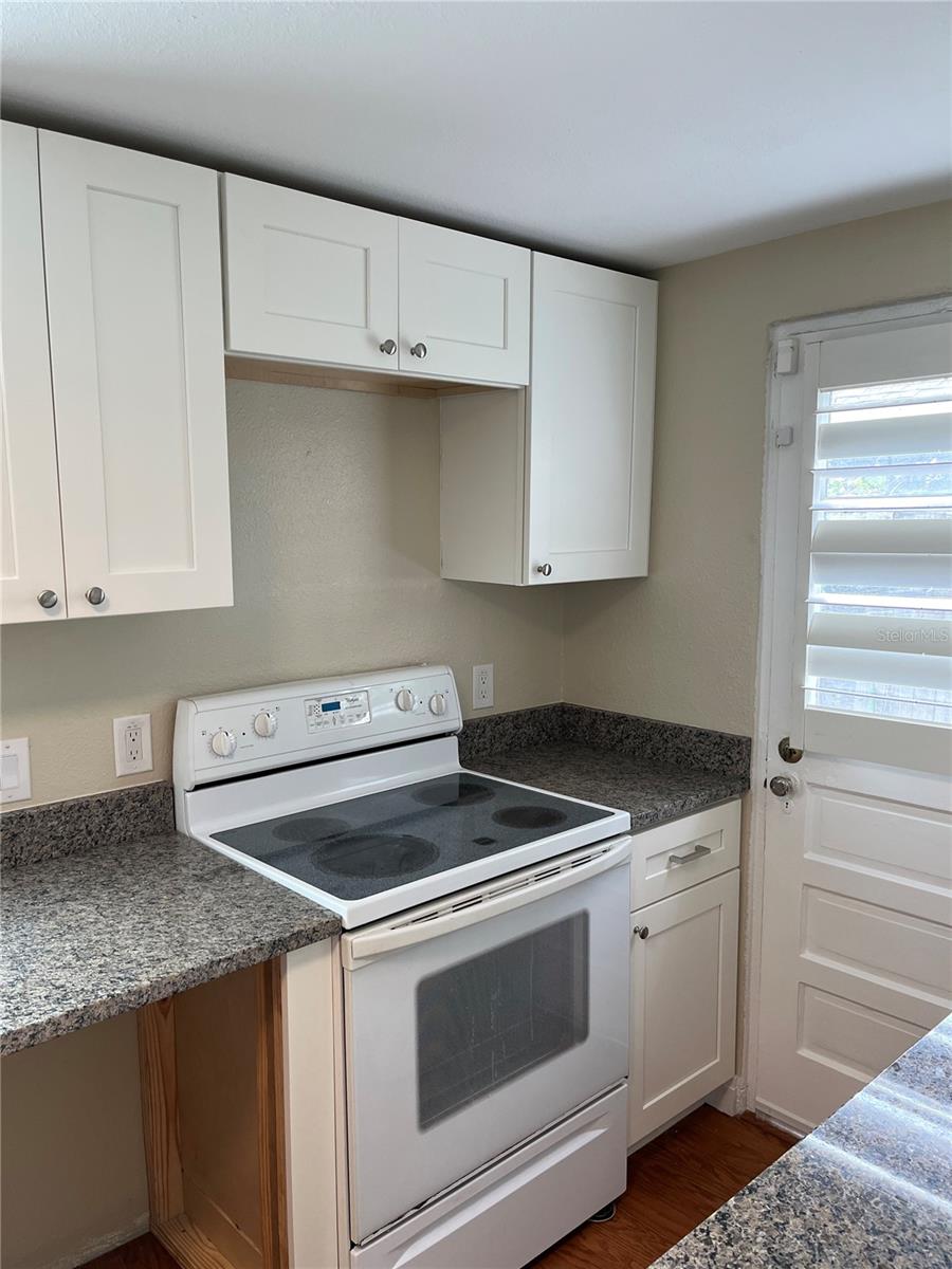 TB8486984 Property Photo