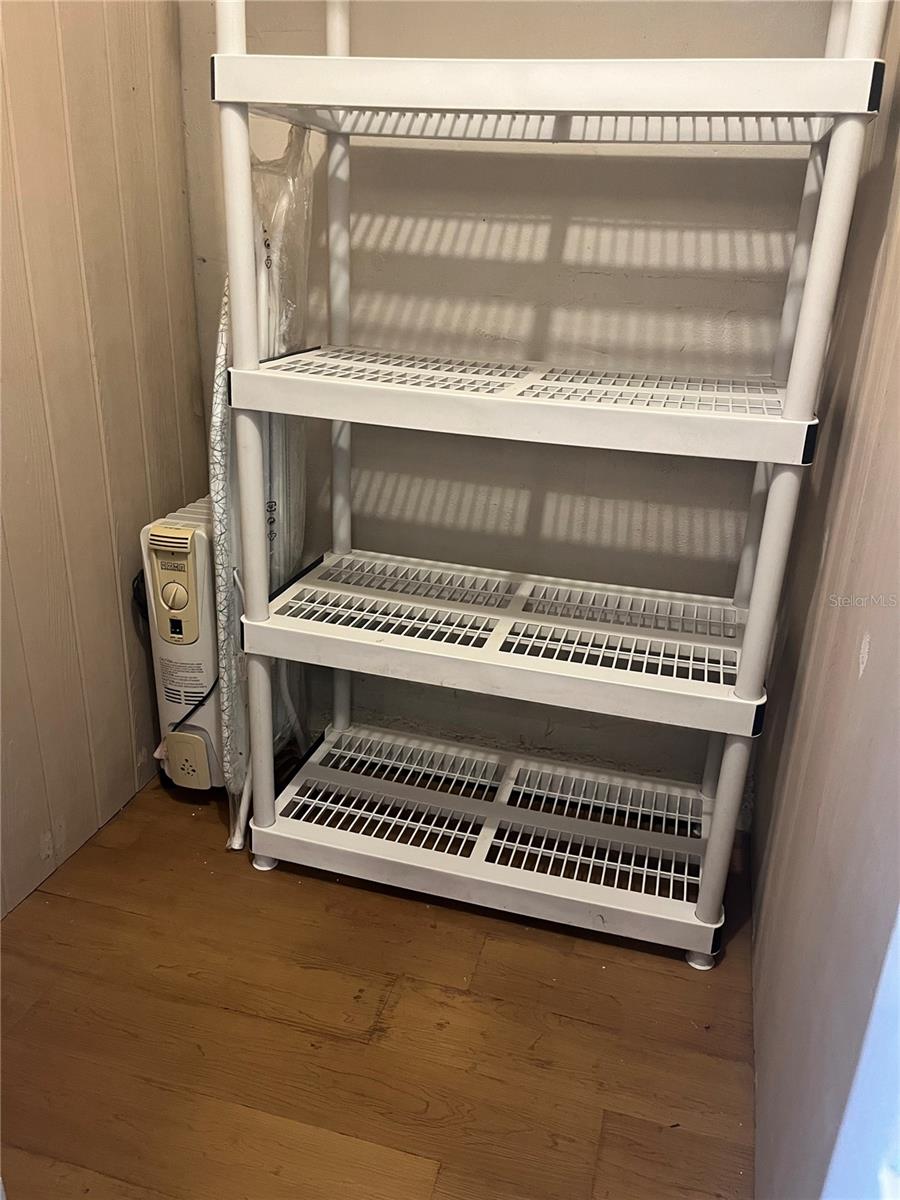 TB8486984 Property Photo