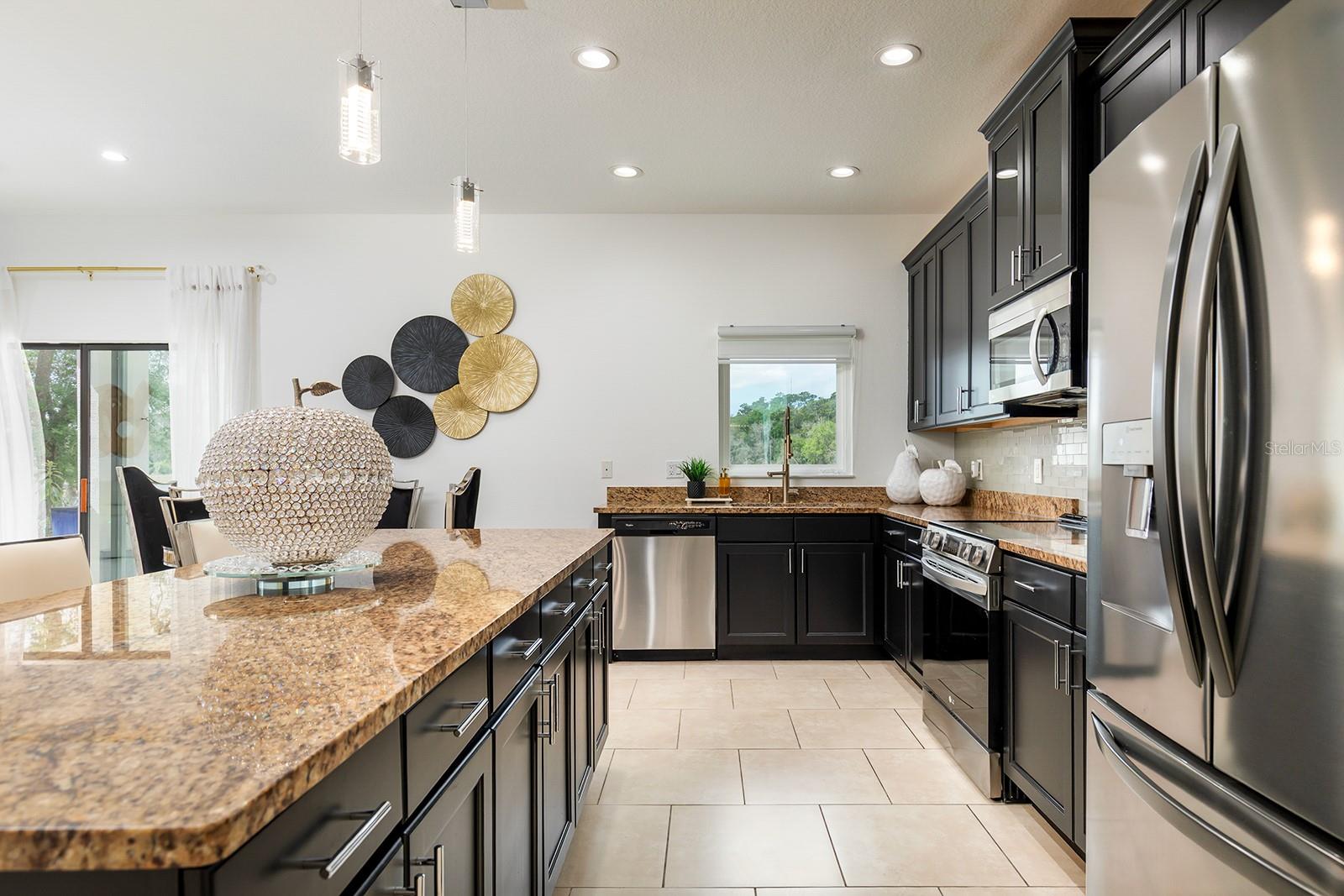 1748 WATERSIDE OAKS DR, ORANGE CITY, FL, 32763