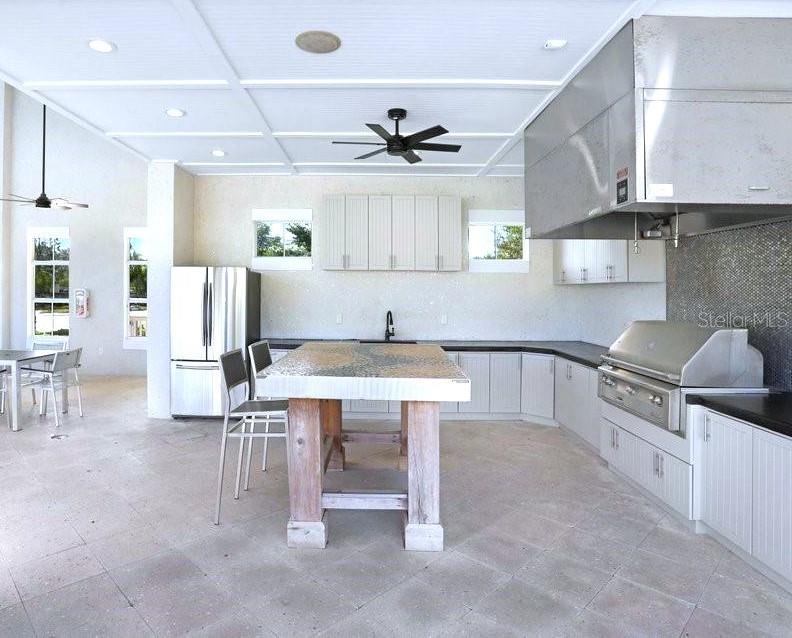 18604 NOBLE CASPIAN DR, LUTZ, FL, 33558