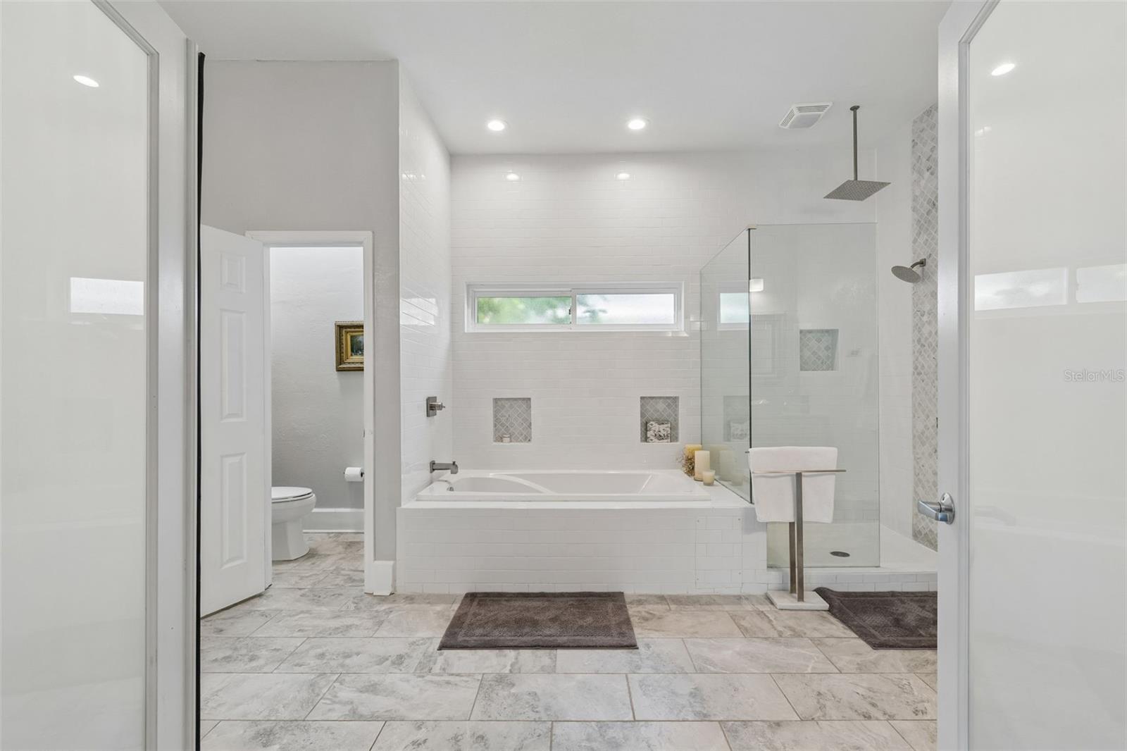 1024 16TH AVE N, ST PETERSBURG, FL, 33704