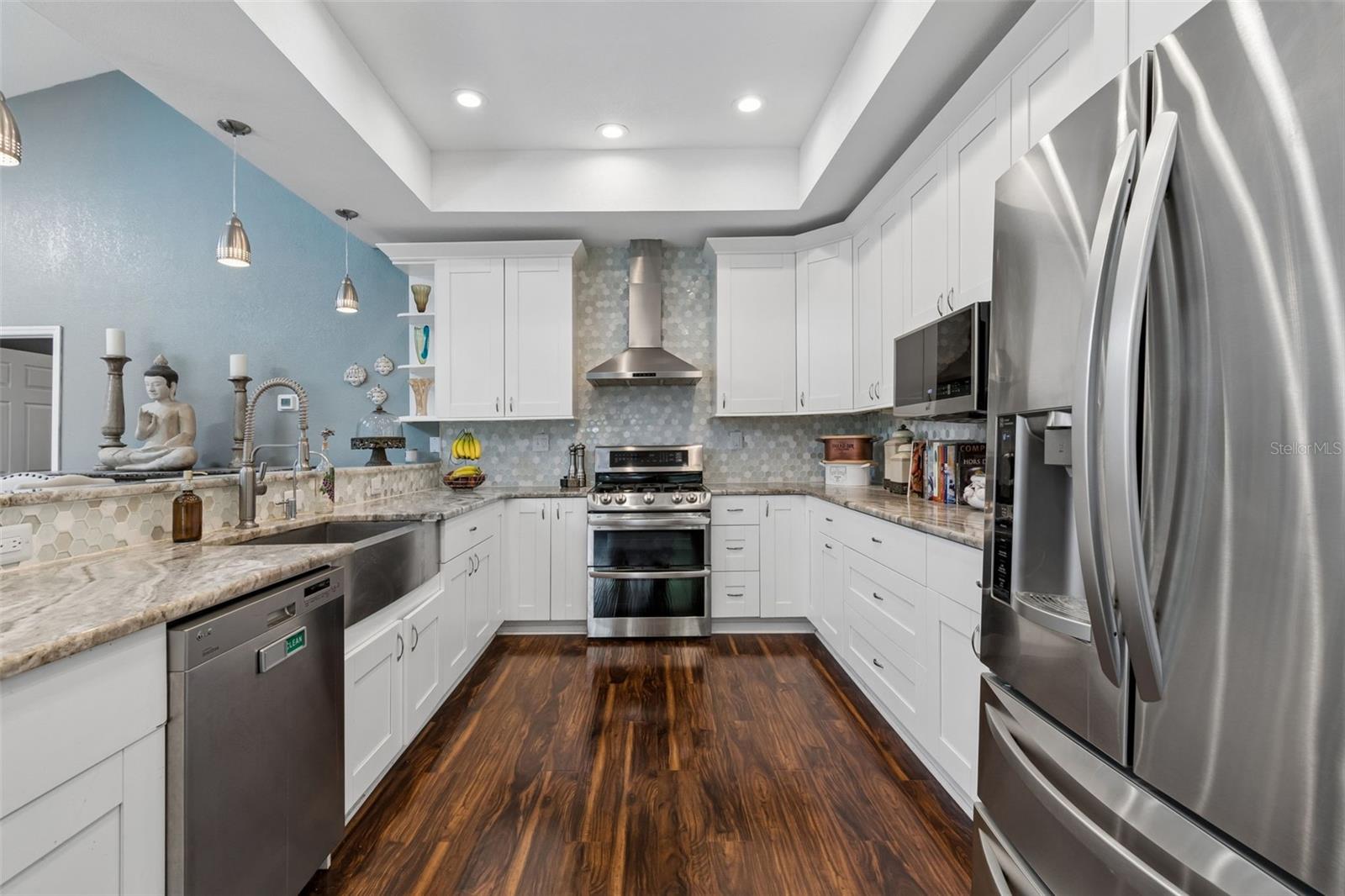 1024 16TH AVE N, ST PETERSBURG, FL, 33704