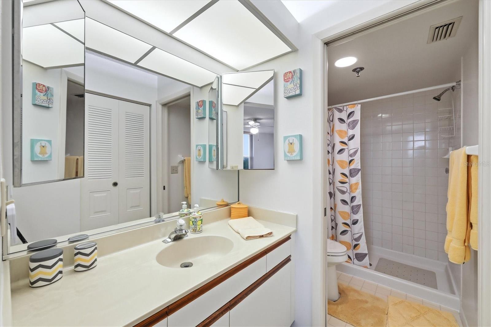 4460 FAIRWAYS BLVD. #302, BRADENTON, FL, 34209