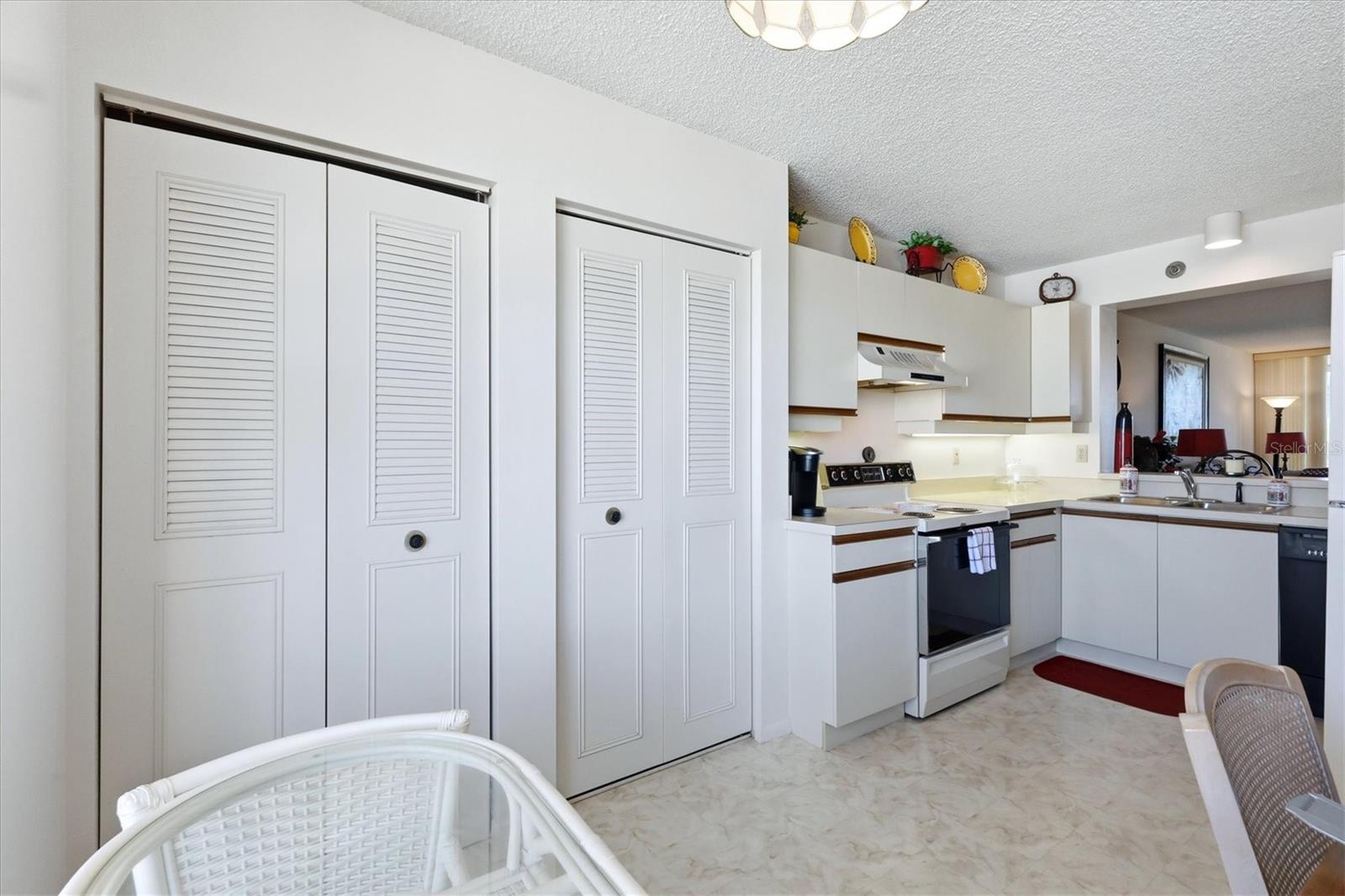 4460 FAIRWAYS BLVD. #302, BRADENTON, FL, 34209