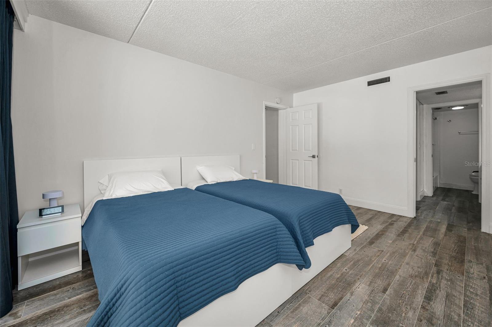1111 N BAYSHORE BLVD #E3, CLEARWATER, FL, 33759
