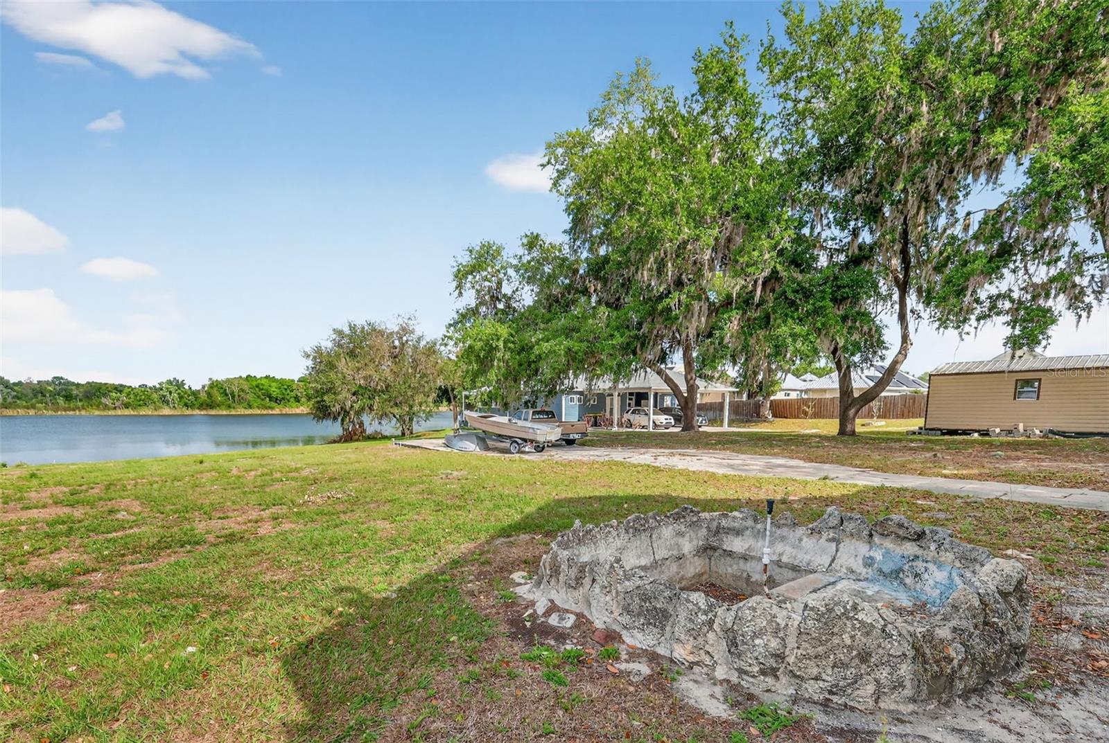 272 S CENTRAL/SR19S AVE, UMATILLA, FL, 32784