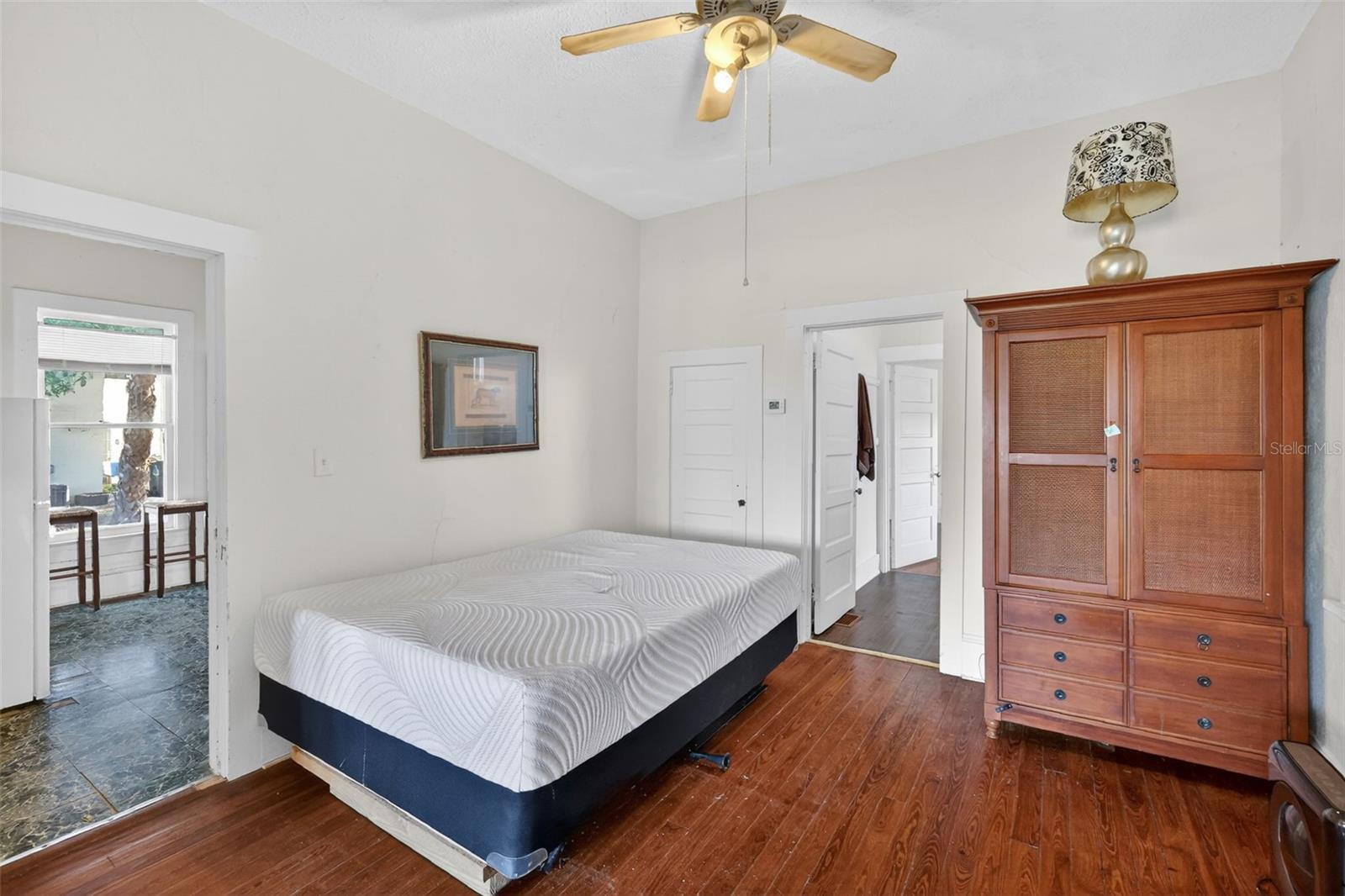 272 S CENTRAL/SR19S AVE, UMATILLA, FL, 32784