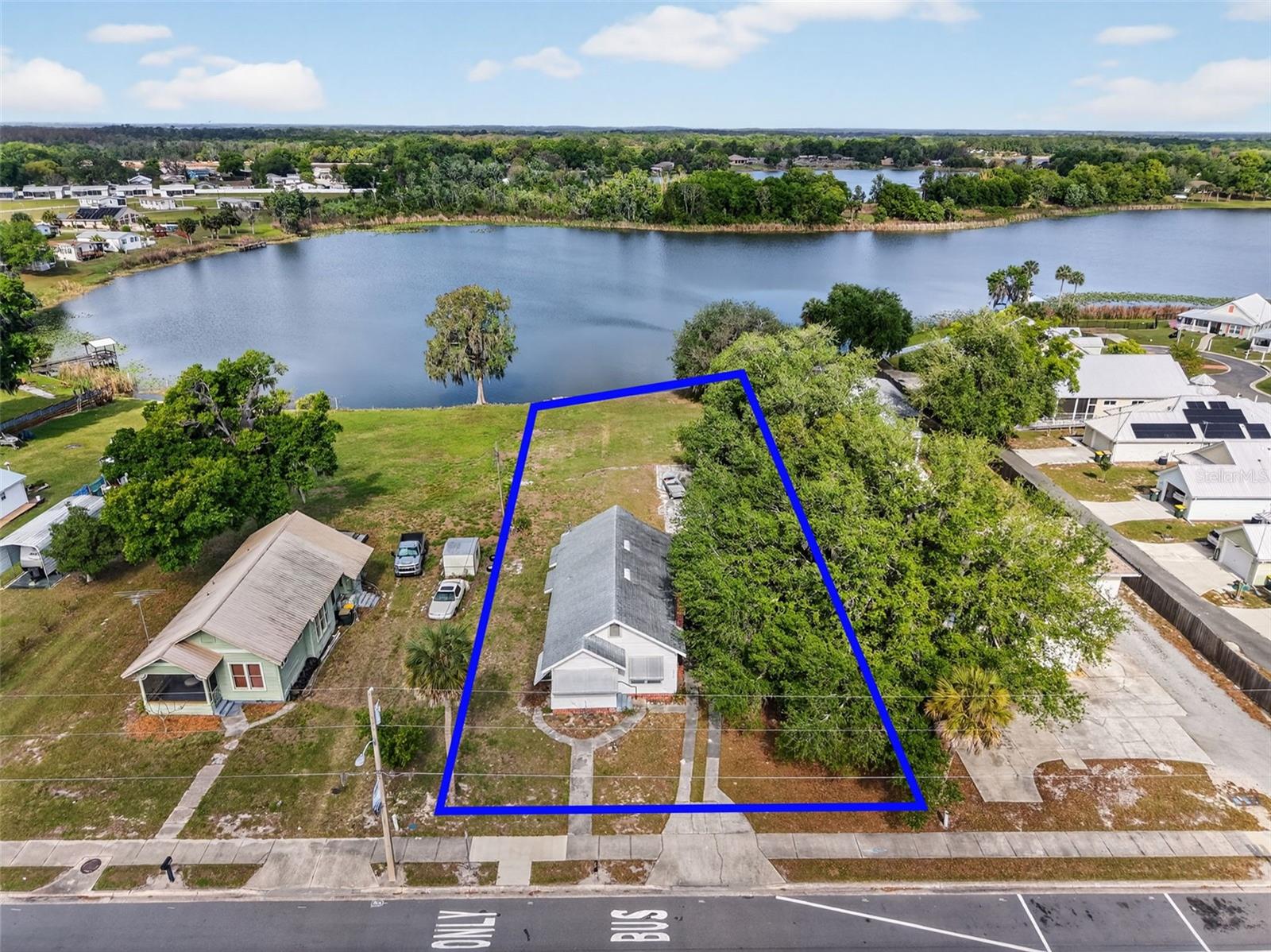 272 S CENTRAL/SR19S AVE, UMATILLA, FL, 32784