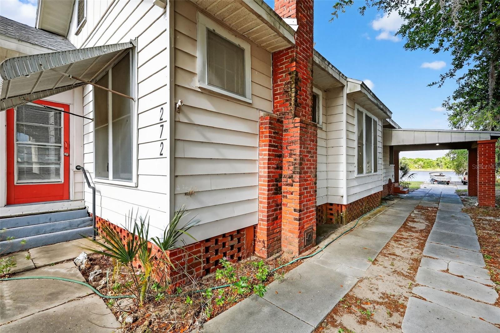272 S CENTRAL/SR19S AVE, UMATILLA, FL, 32784