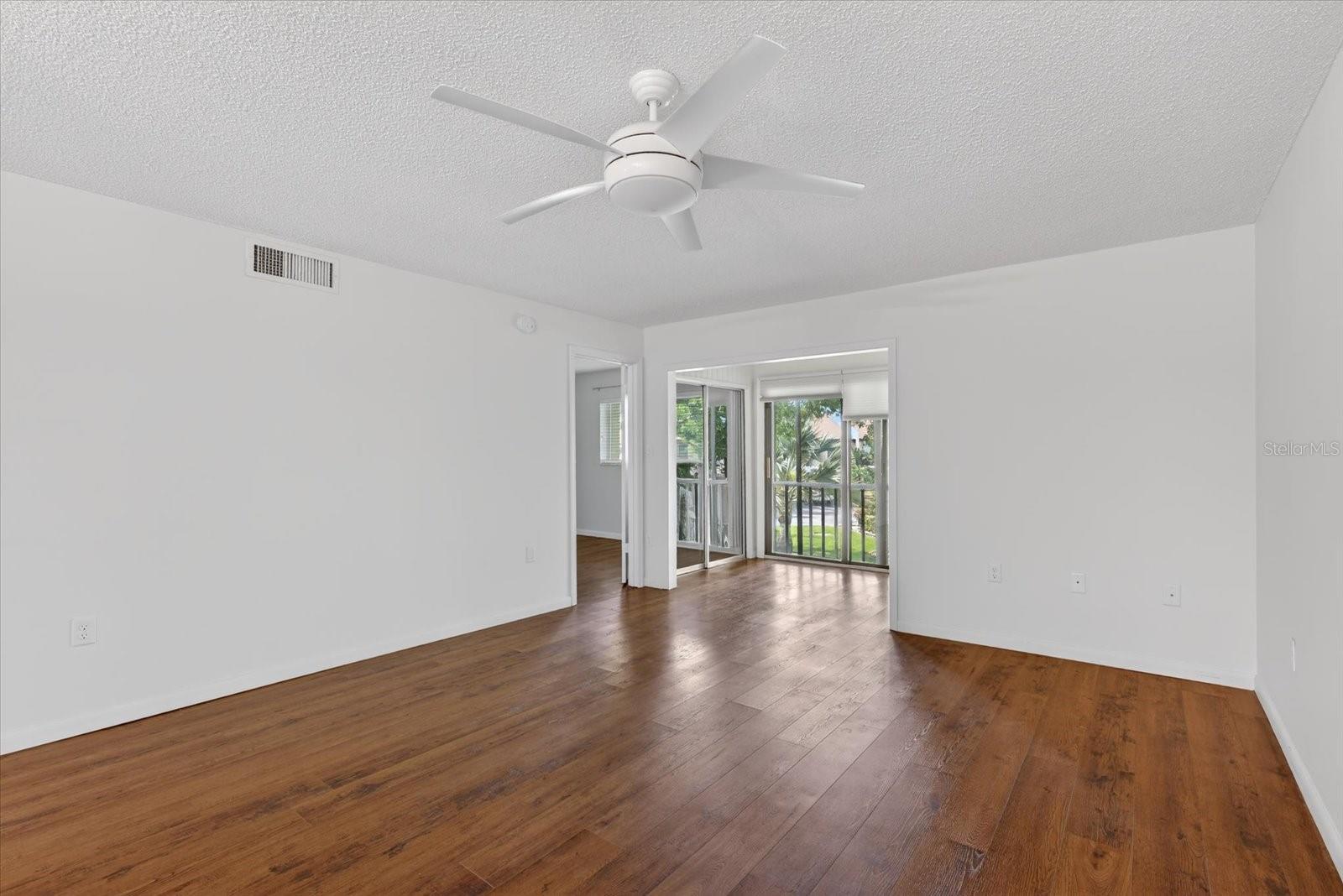 2522 CLUBHOUSE DR #204, SARASOTA, FL, 34232