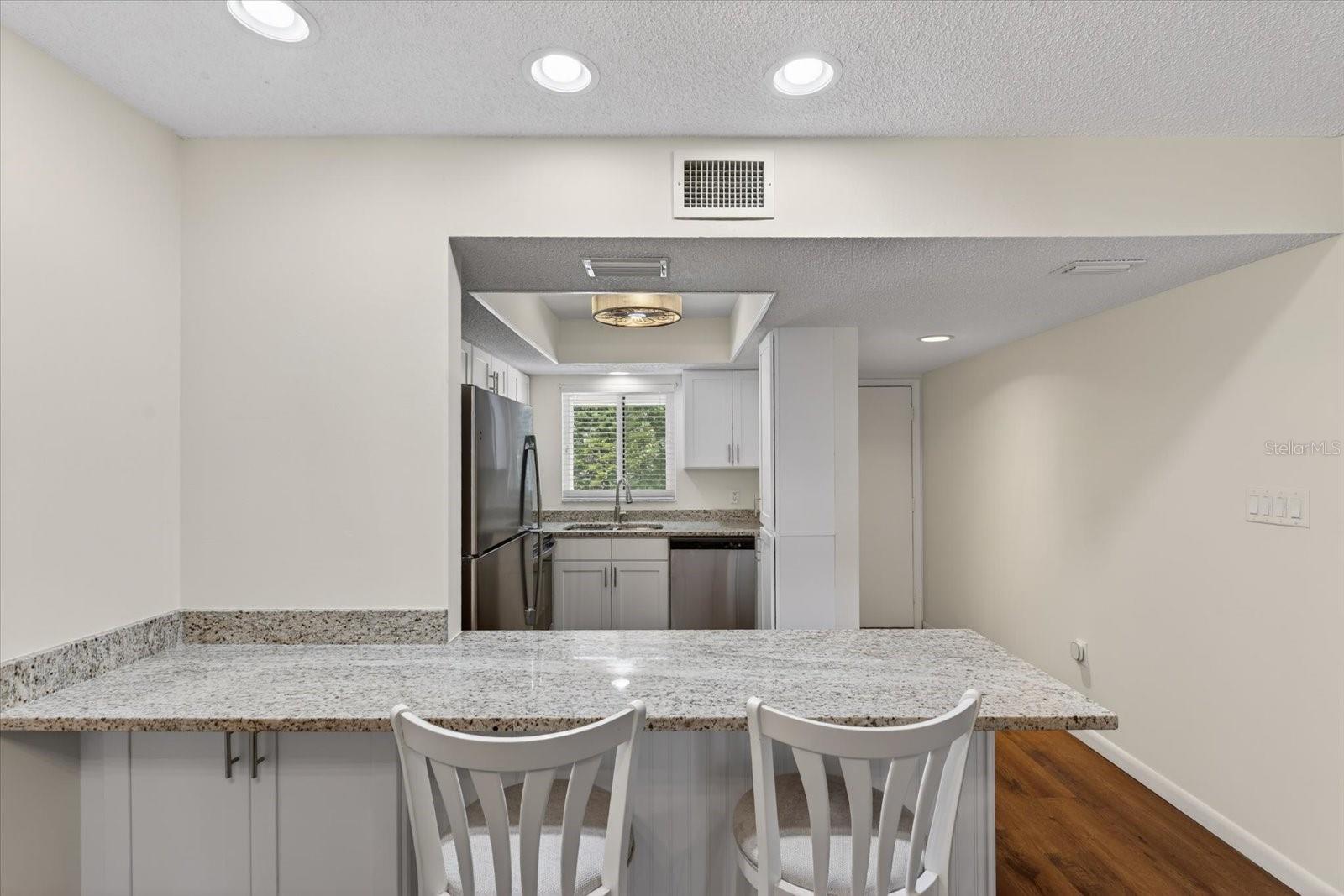 2522 CLUBHOUSE DR #204, SARASOTA, FL, 34232