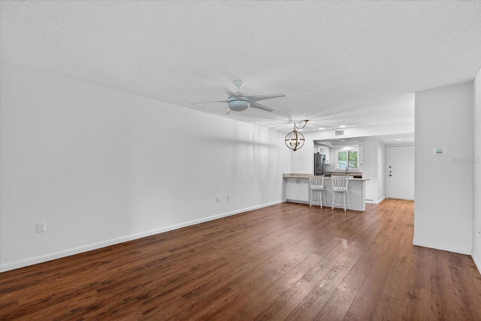2522 CLUBHOUSE DR #204, SARASOTA, FL, 34232