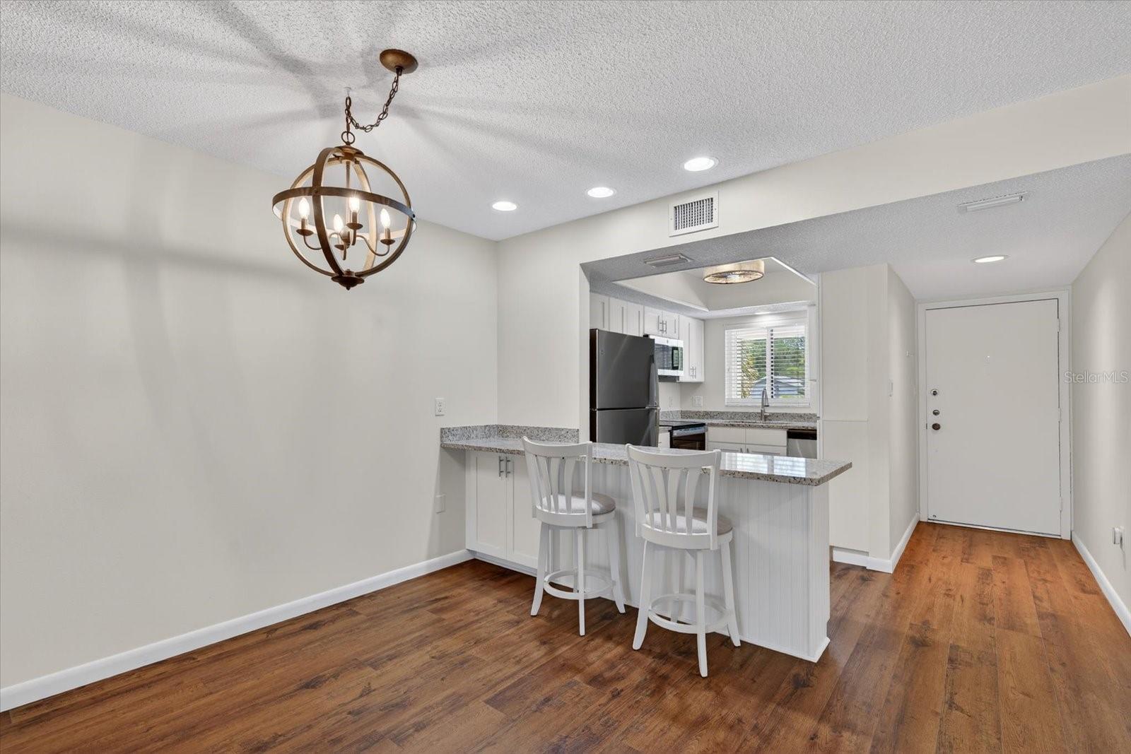 2522 CLUBHOUSE DR #204, SARASOTA, FL, 34232