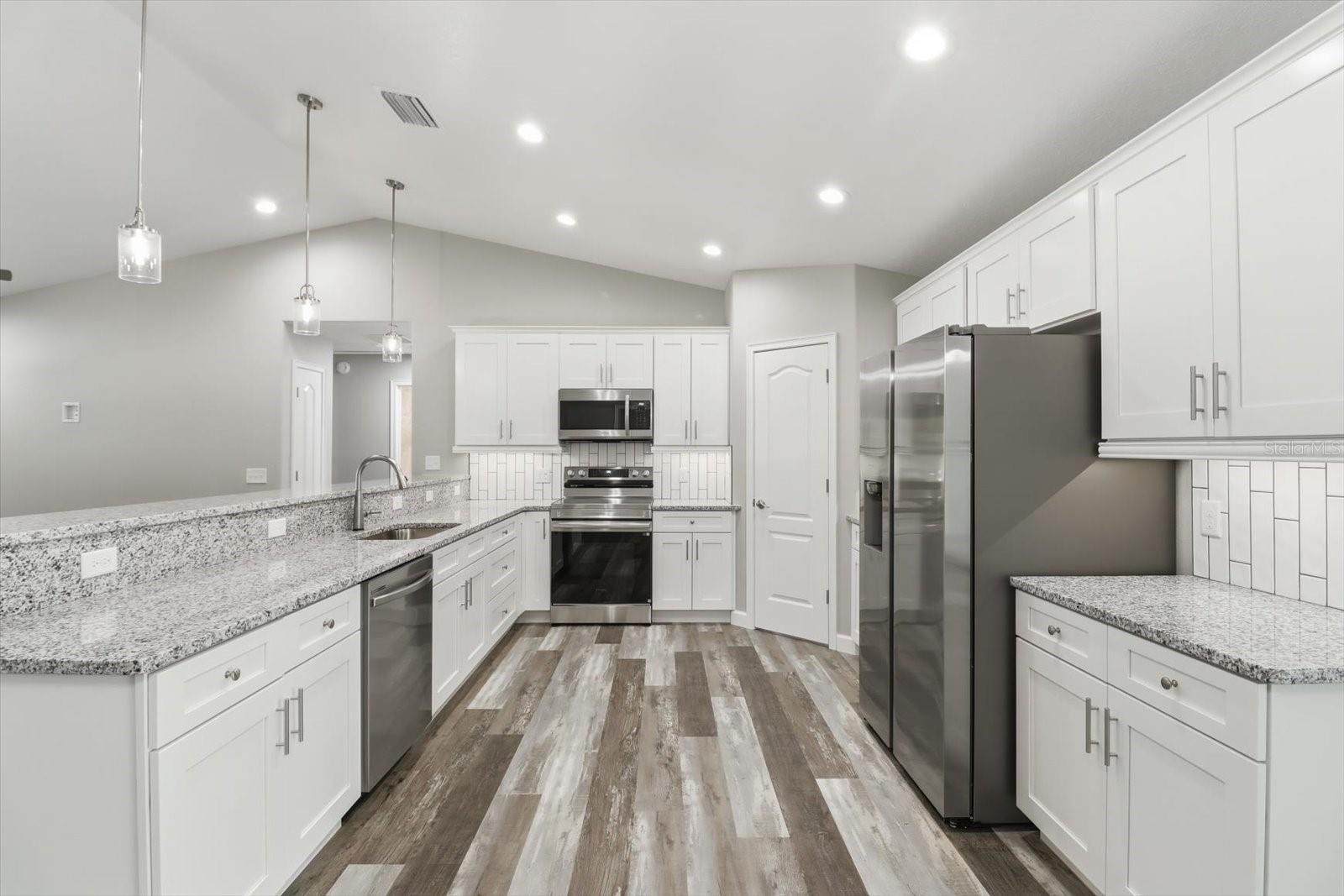 341 E MCFADDIN PL, DUNNELLON, FL, 34434