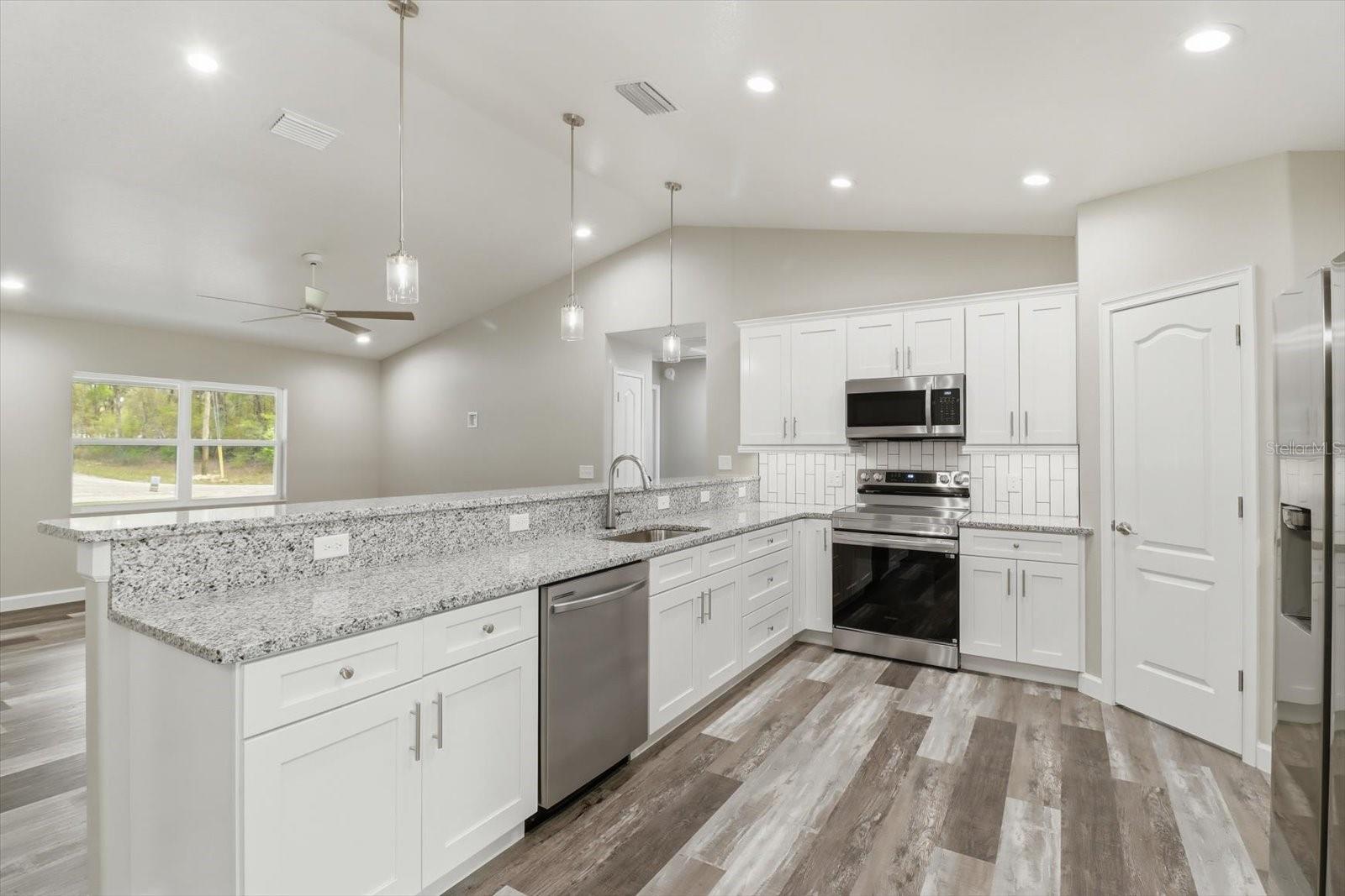 341 E MCFADDIN PL, DUNNELLON, FL, 34434