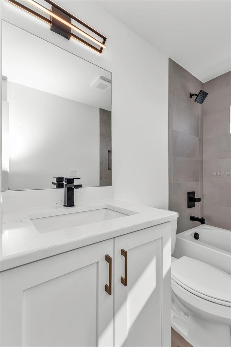 18514 ASHCROFT CIR, PORT CHARLOTTE, FL, 33948