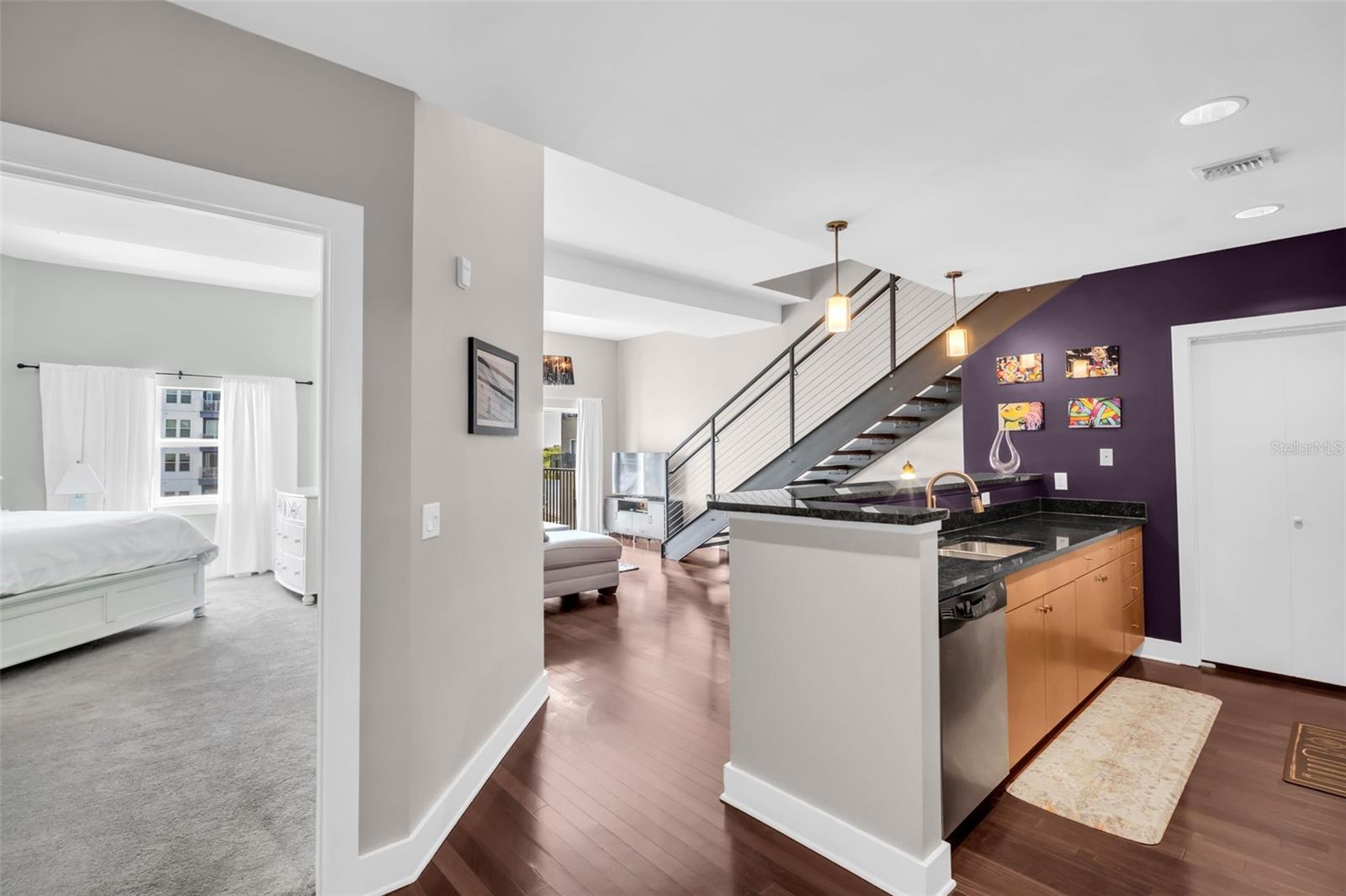 1010 CENTRAL AVE #417, ST PETERSBURG, FL, 33705