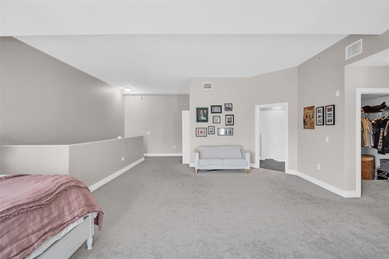 1010 CENTRAL AVE #417, ST PETERSBURG, FL, 33705
