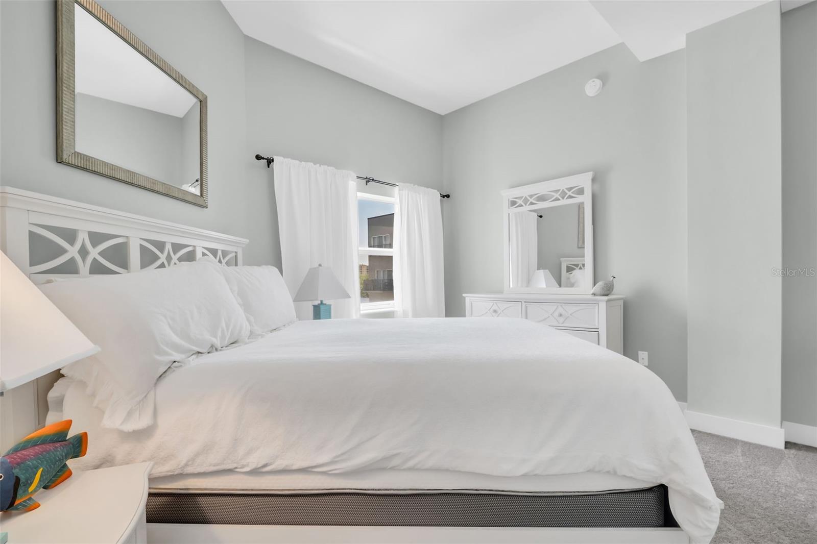1010 CENTRAL AVE #417, ST PETERSBURG, FL, 33705