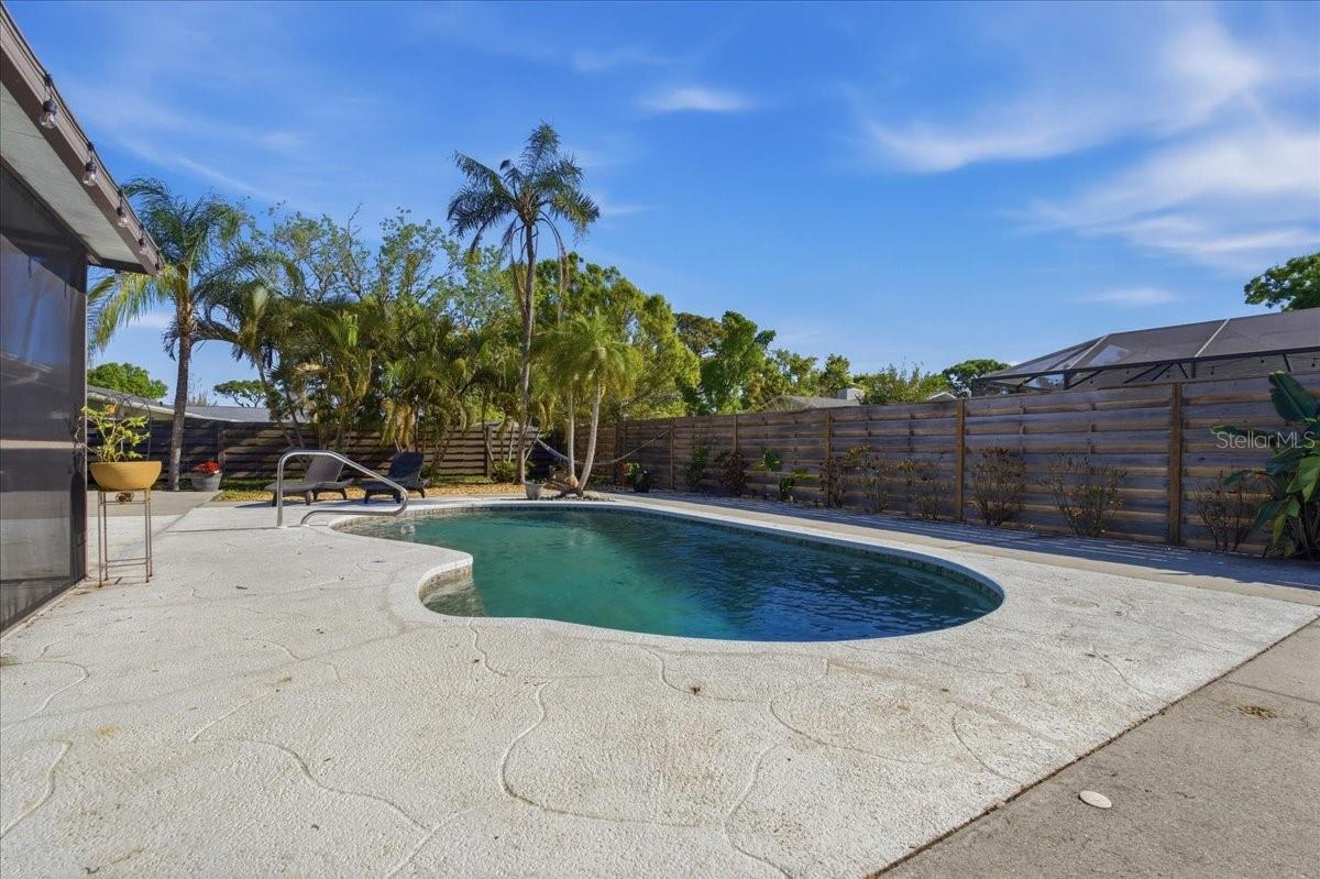 1467 GEORGETOWNE DR, SARASOTA, FL, 34232