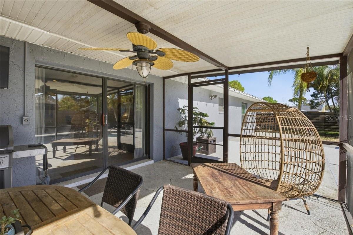 1467 GEORGETOWNE DR, SARASOTA, FL, 34232