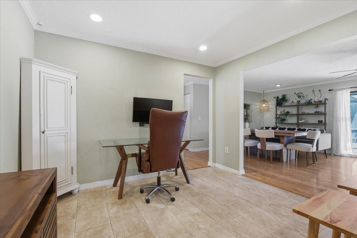 1467 GEORGETOWNE DR, SARASOTA, FL, 34232