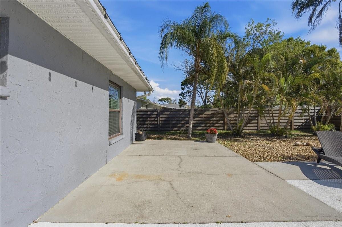 1467 GEORGETOWNE DR, SARASOTA, FL, 34232