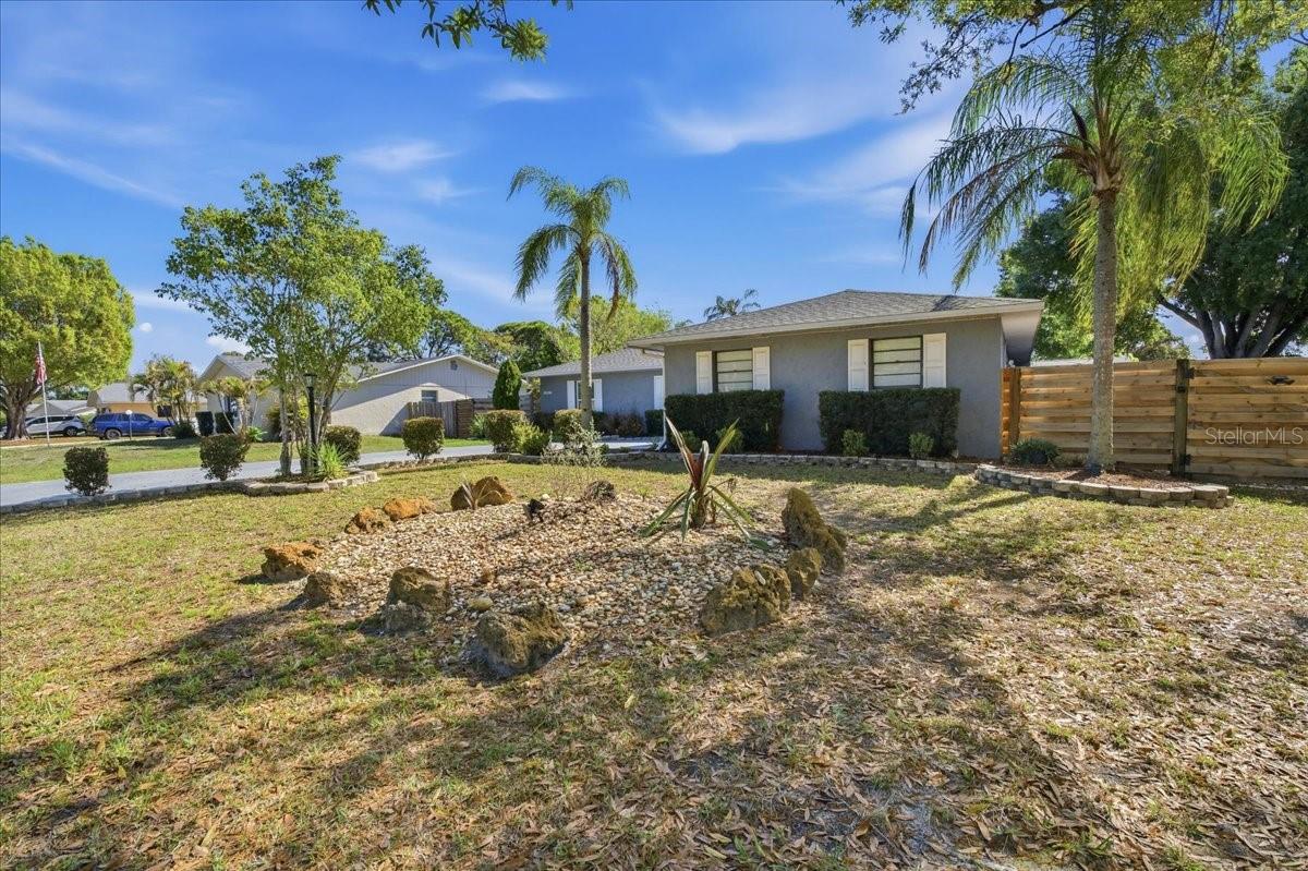 1467 GEORGETOWNE DR, SARASOTA, FL, 34232