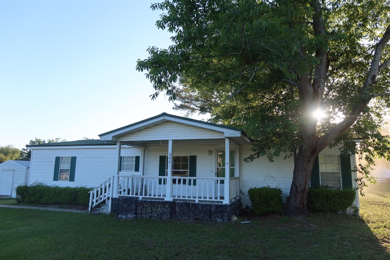 262 SW LYNNWOOD AVE, LAKE CITY, FL, 32024