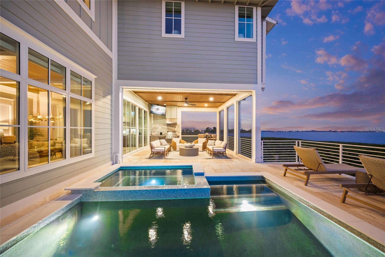 332 HARBOUR SOUND CT, BRADENTON, FL, 34209