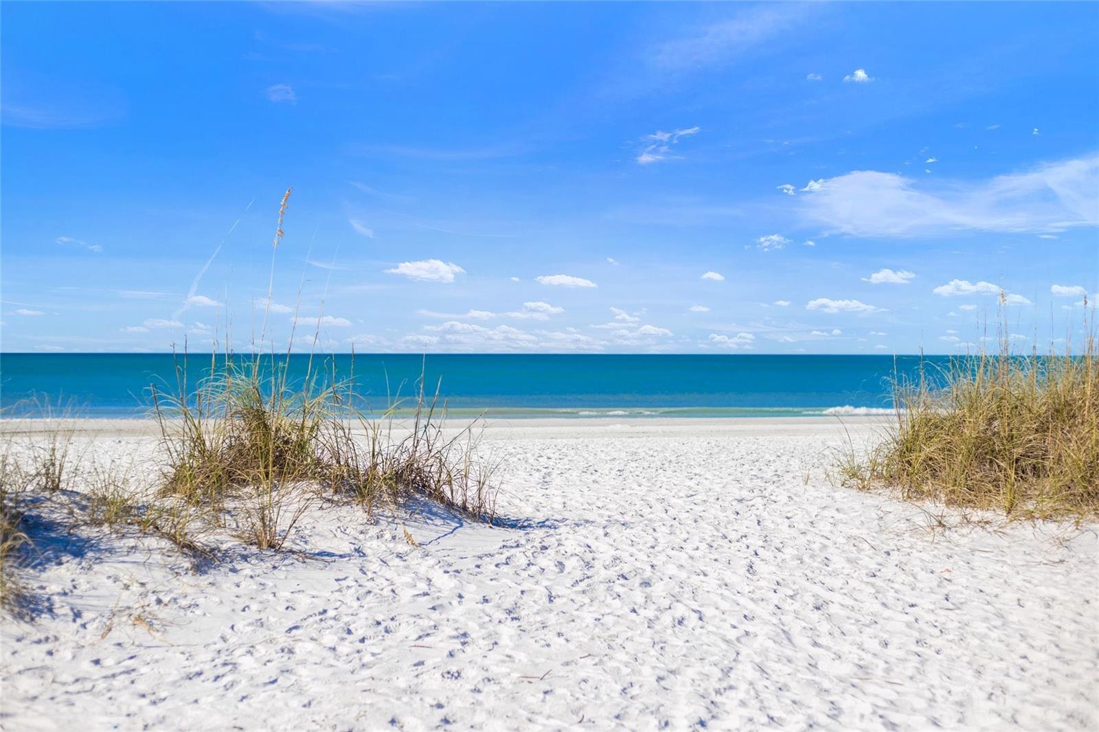 332 HARBOUR SOUND CT, BRADENTON, FL, 34209
