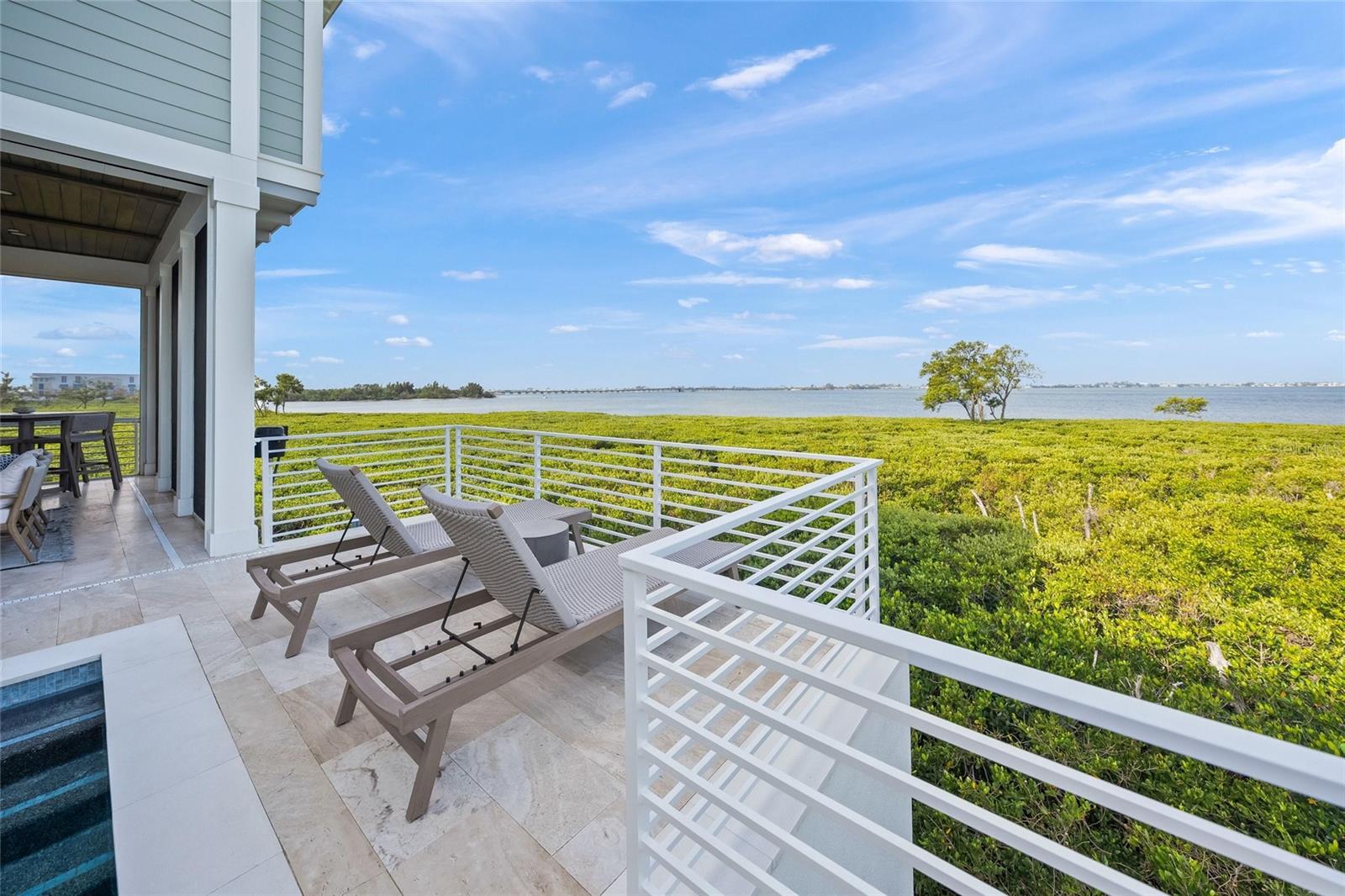 332 HARBOUR SOUND CT, BRADENTON, FL, 34209
