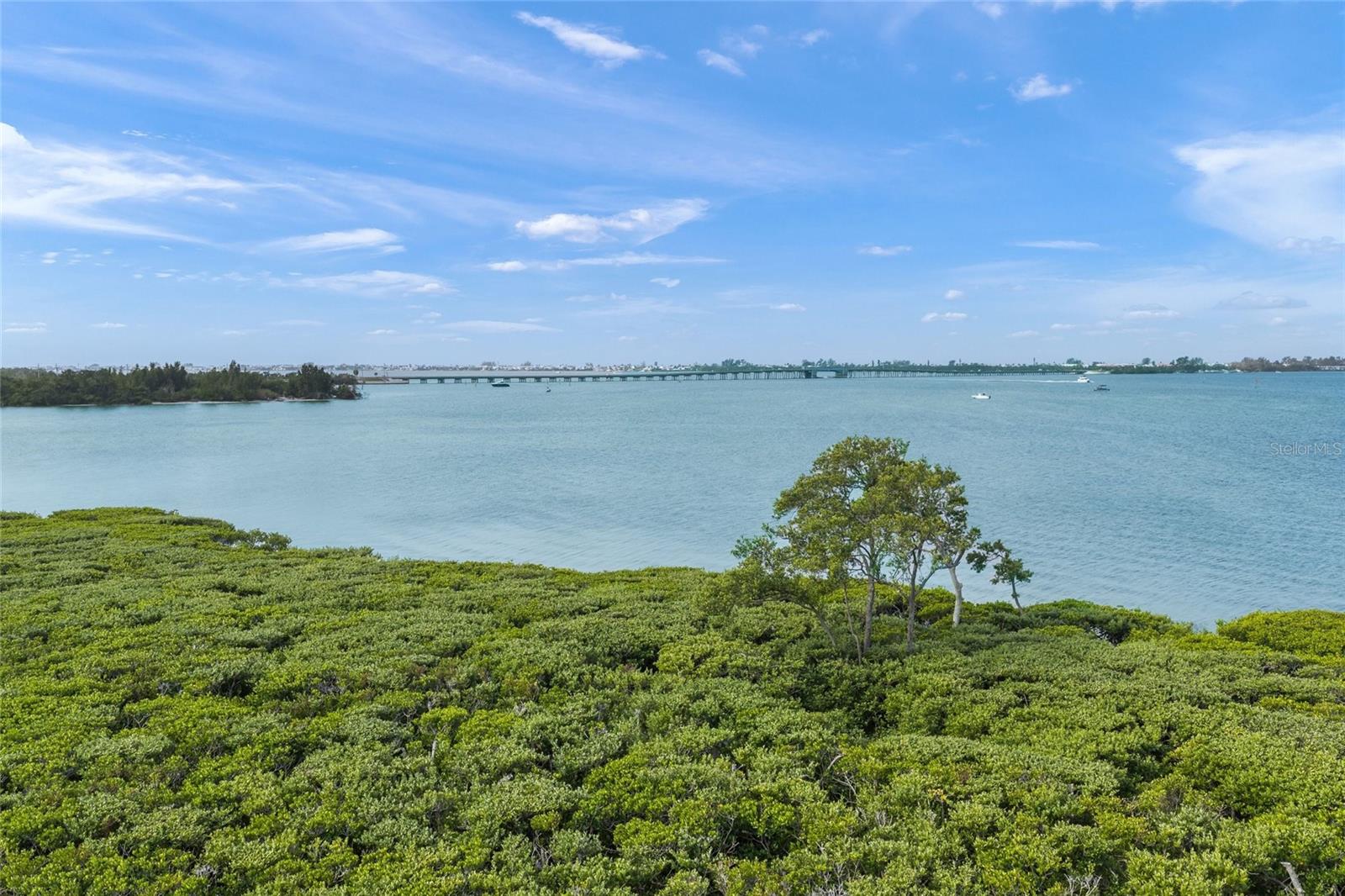 332 HARBOUR SOUND CT, BRADENTON, FL, 34209
