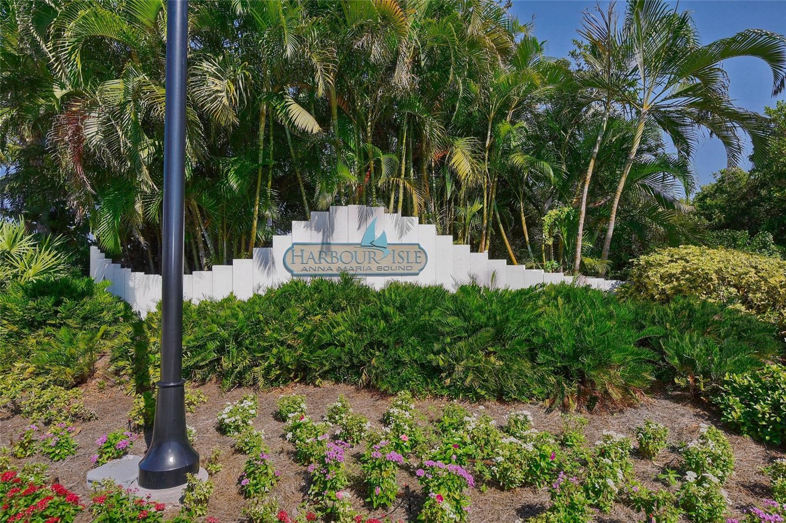 332 HARBOUR SOUND CT, BRADENTON, FL, 34209
