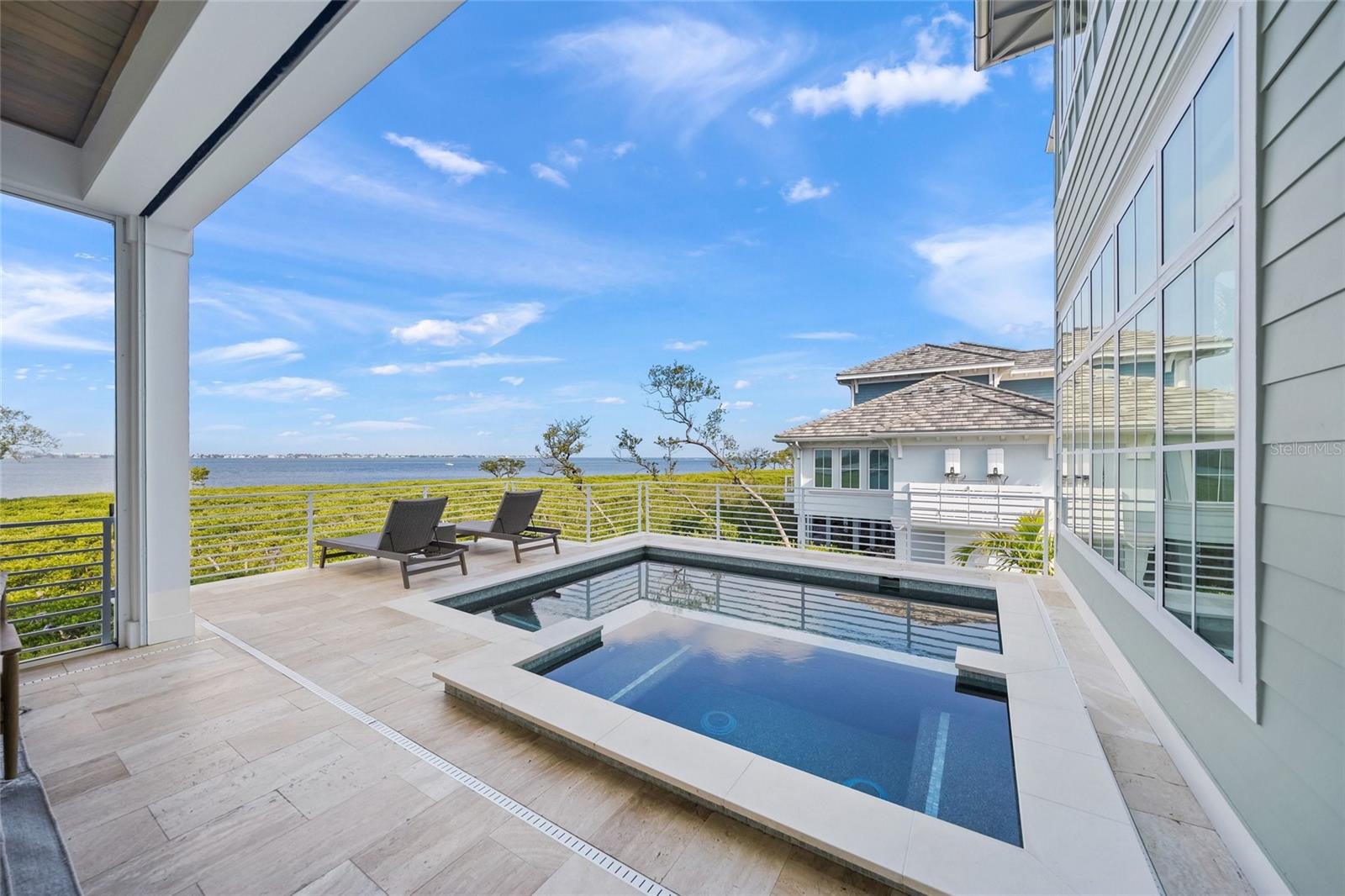 332 HARBOUR SOUND CT, BRADENTON, FL, 34209