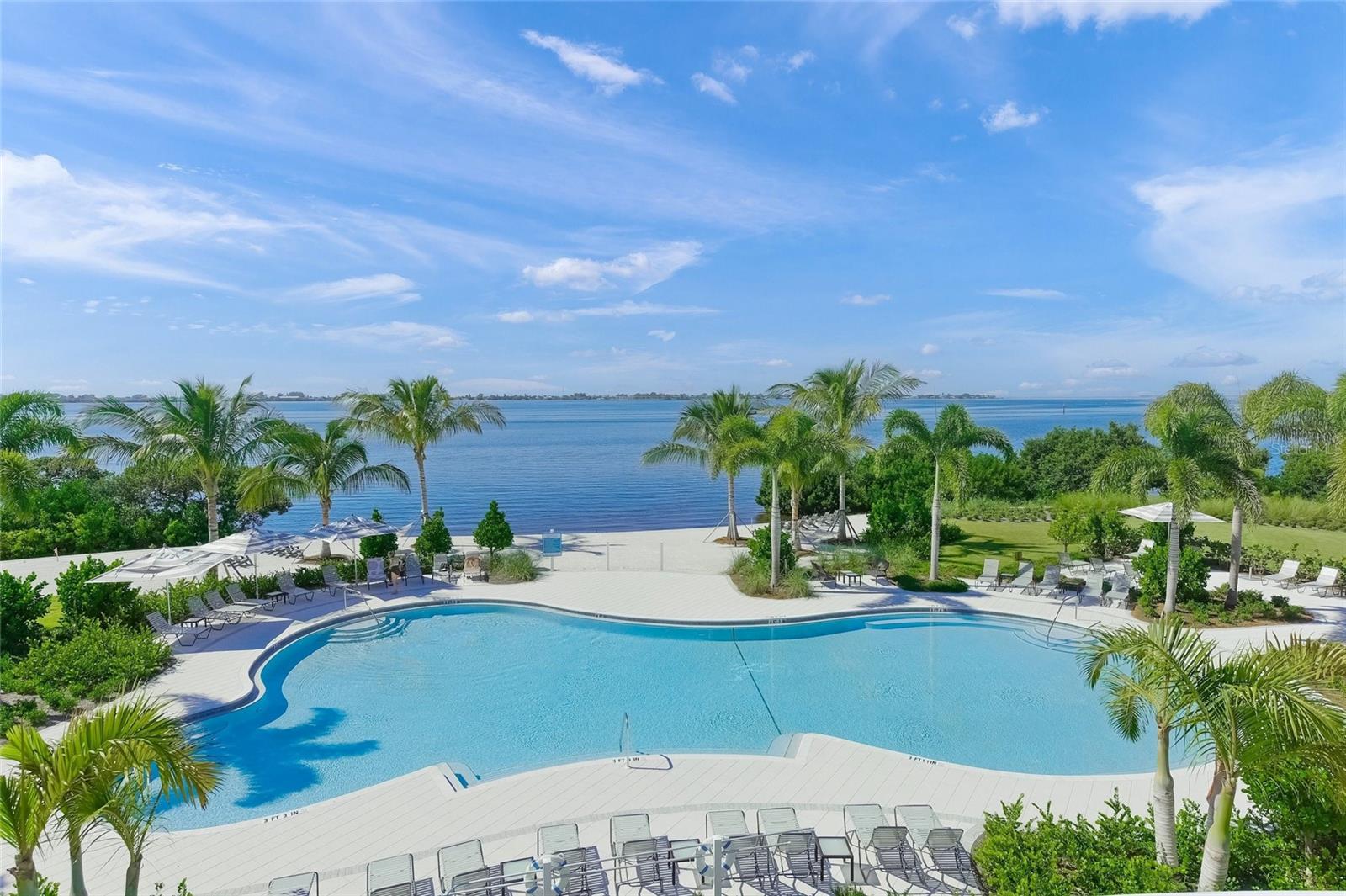 332 HARBOUR SOUND CT, BRADENTON, FL, 34209