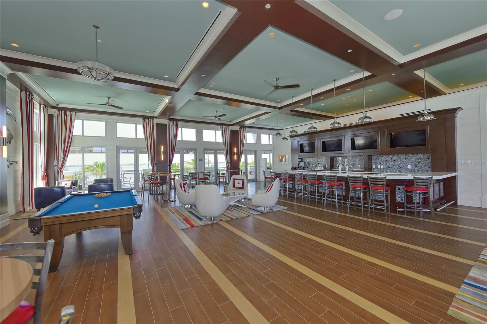 332 HARBOUR SOUND CT, BRADENTON, FL, 34209