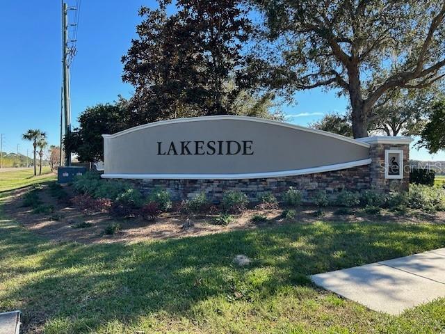 Lakeside Community