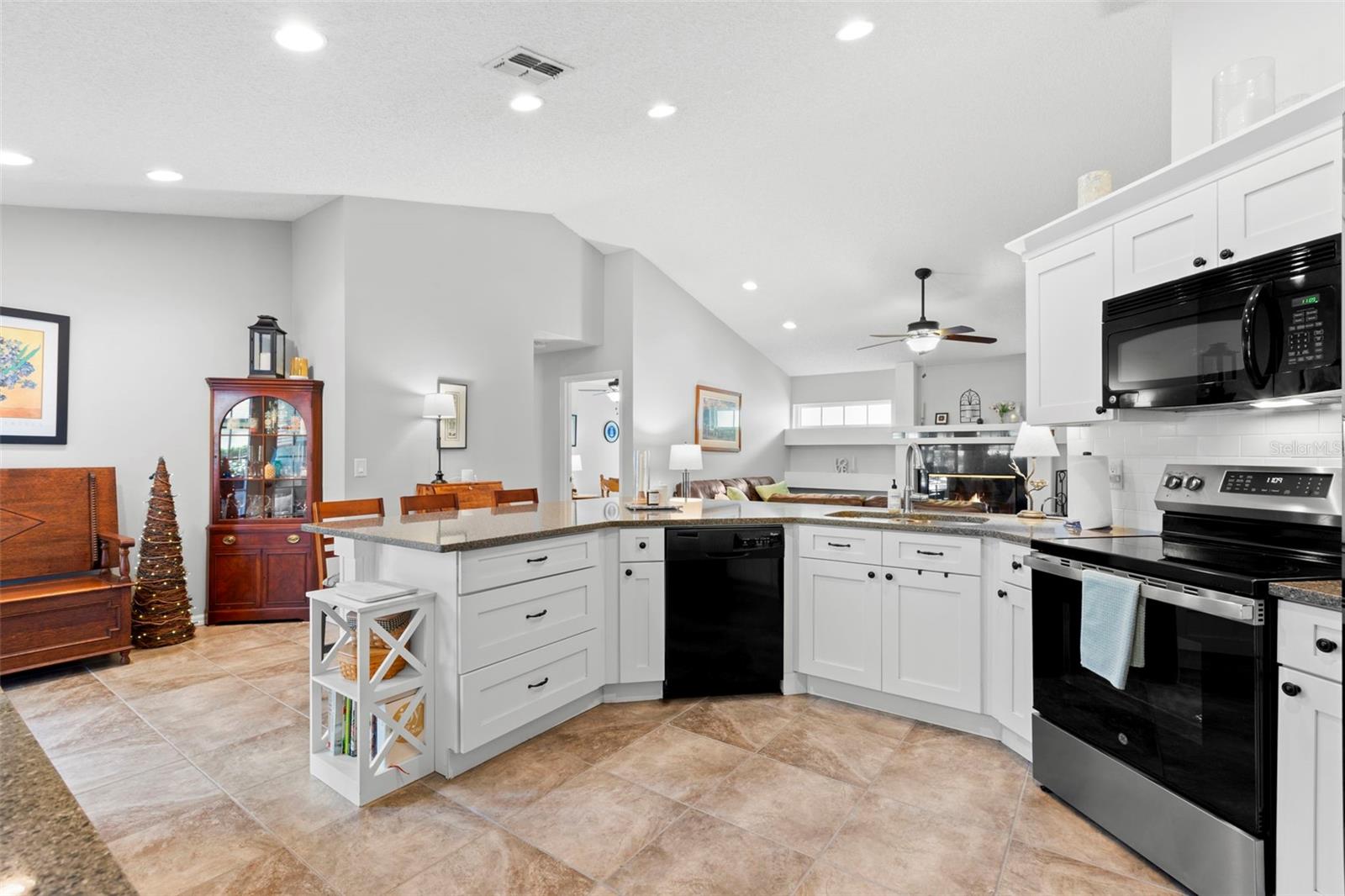 4766 STONEVIEW CIR, OLDSMAR, FL, 34677