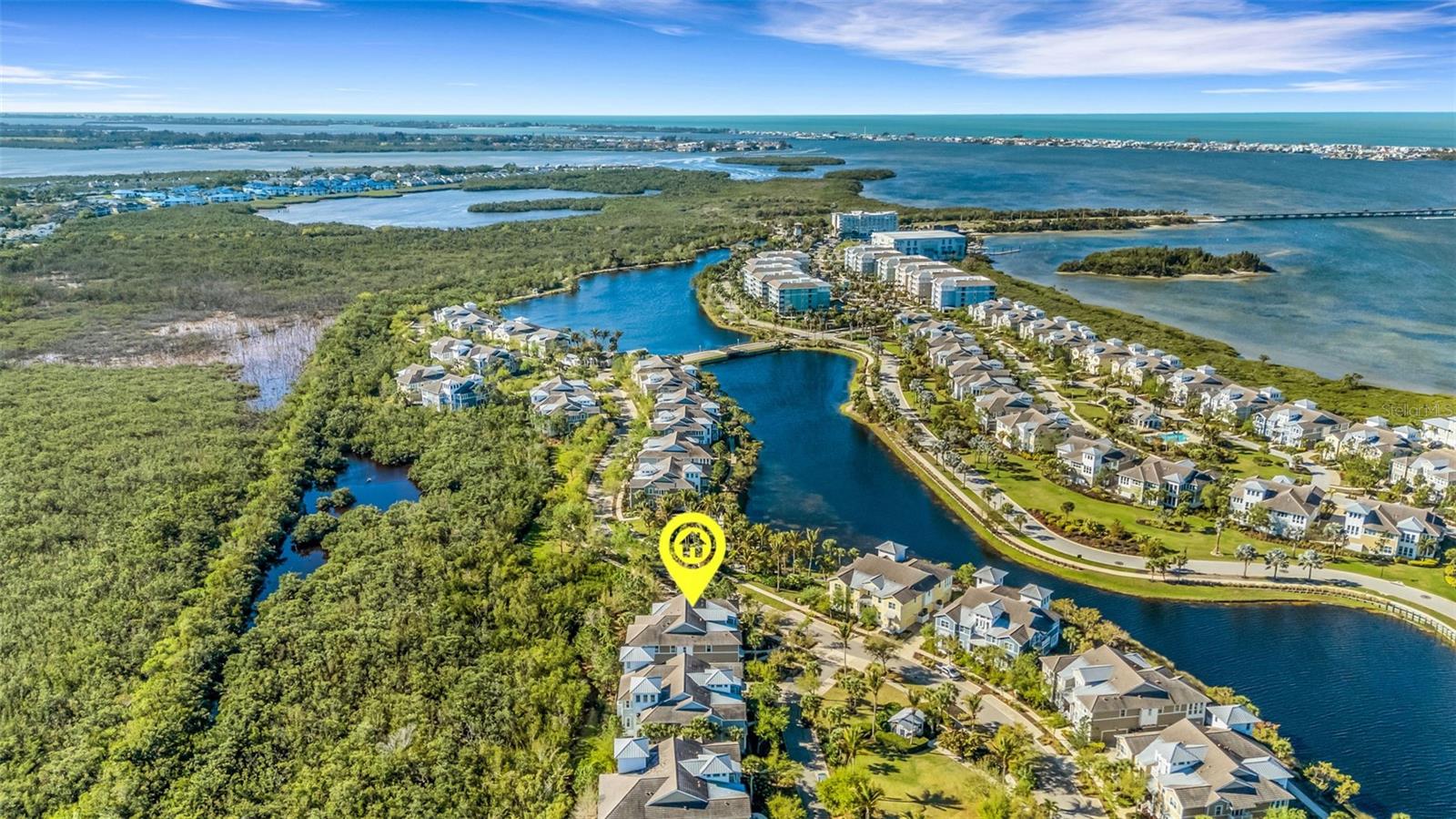289 SAPPHIRE LAKE DR #202, BRADENTON, FL, 34209