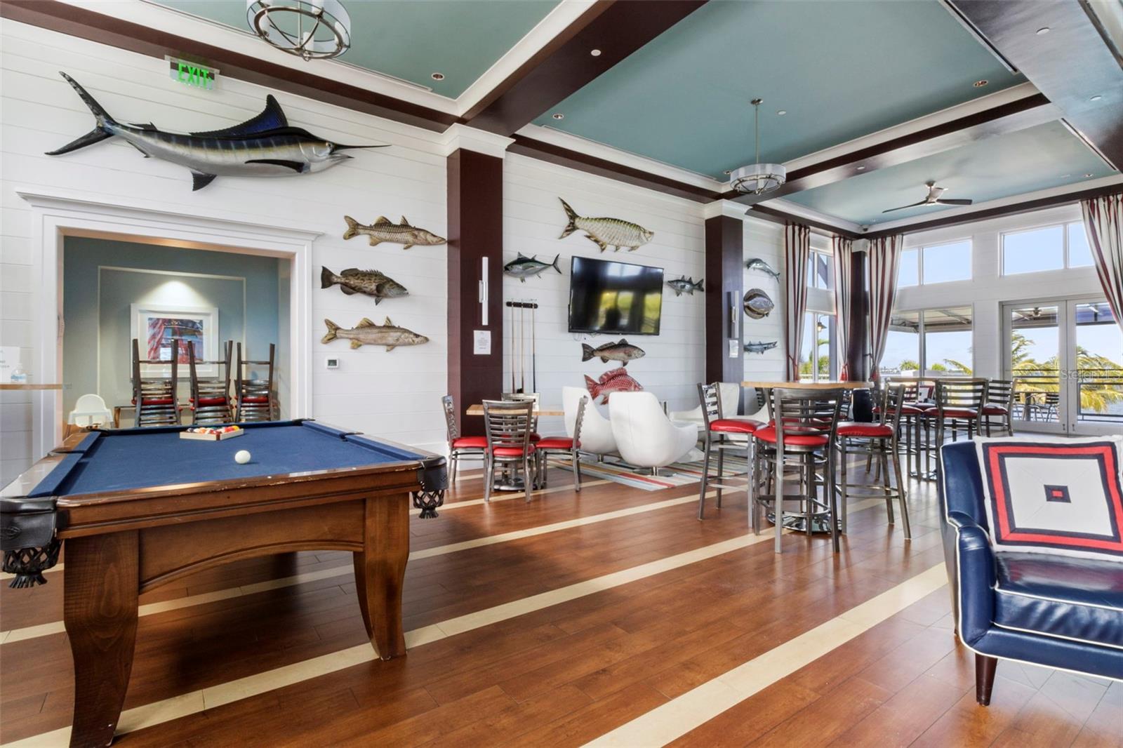 289 SAPPHIRE LAKE DR #202, BRADENTON, FL, 34209